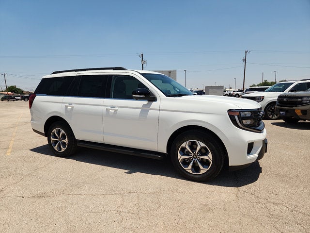 2027 Ford Expedition Active