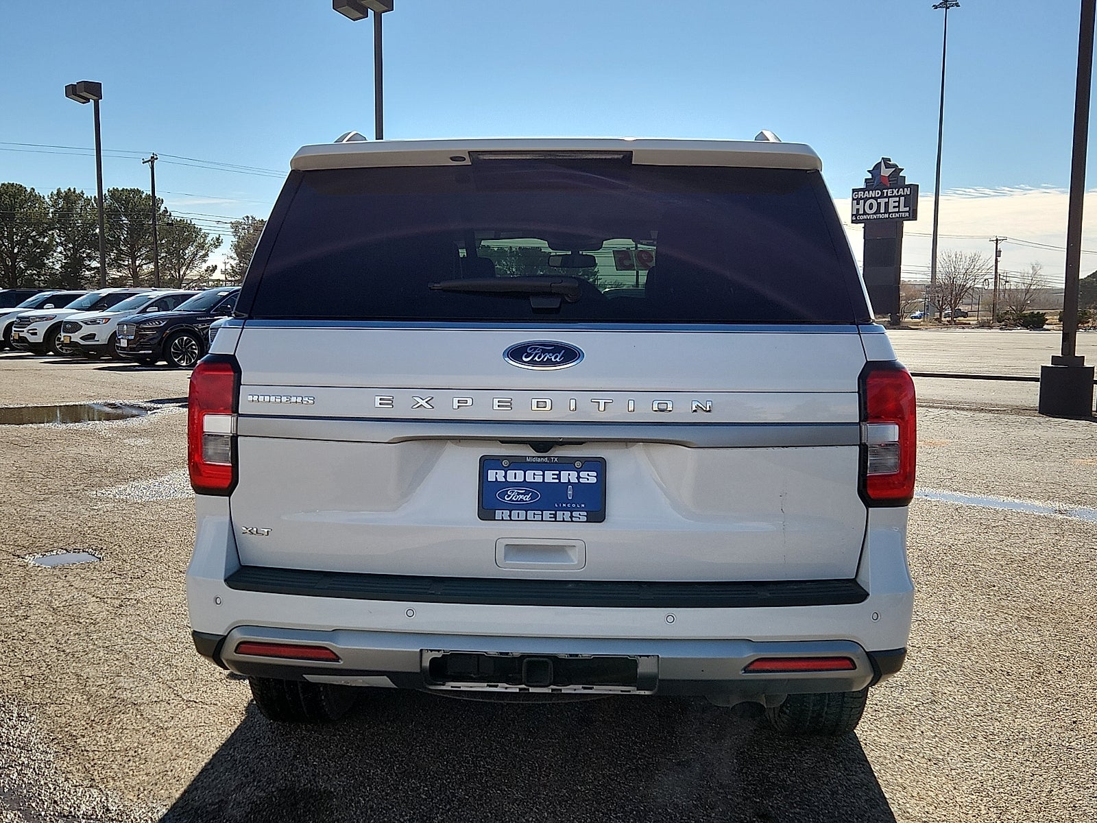 2024 Ford Expedition XLT