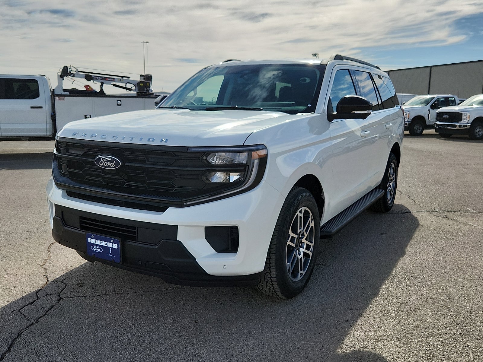 2026 Ford Expedition Active