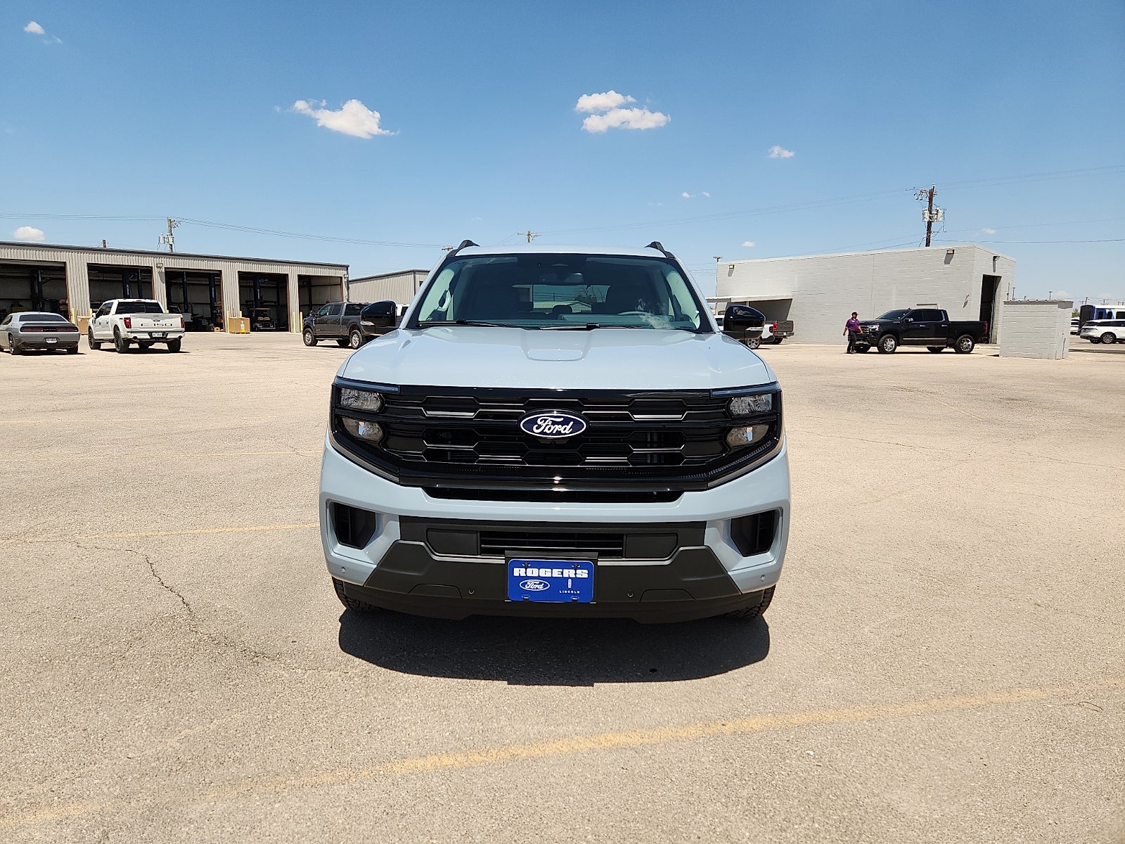 2027 Ford Expedition Active