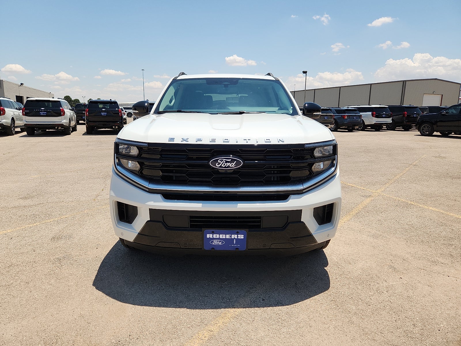 2027 Ford Expedition Platinum