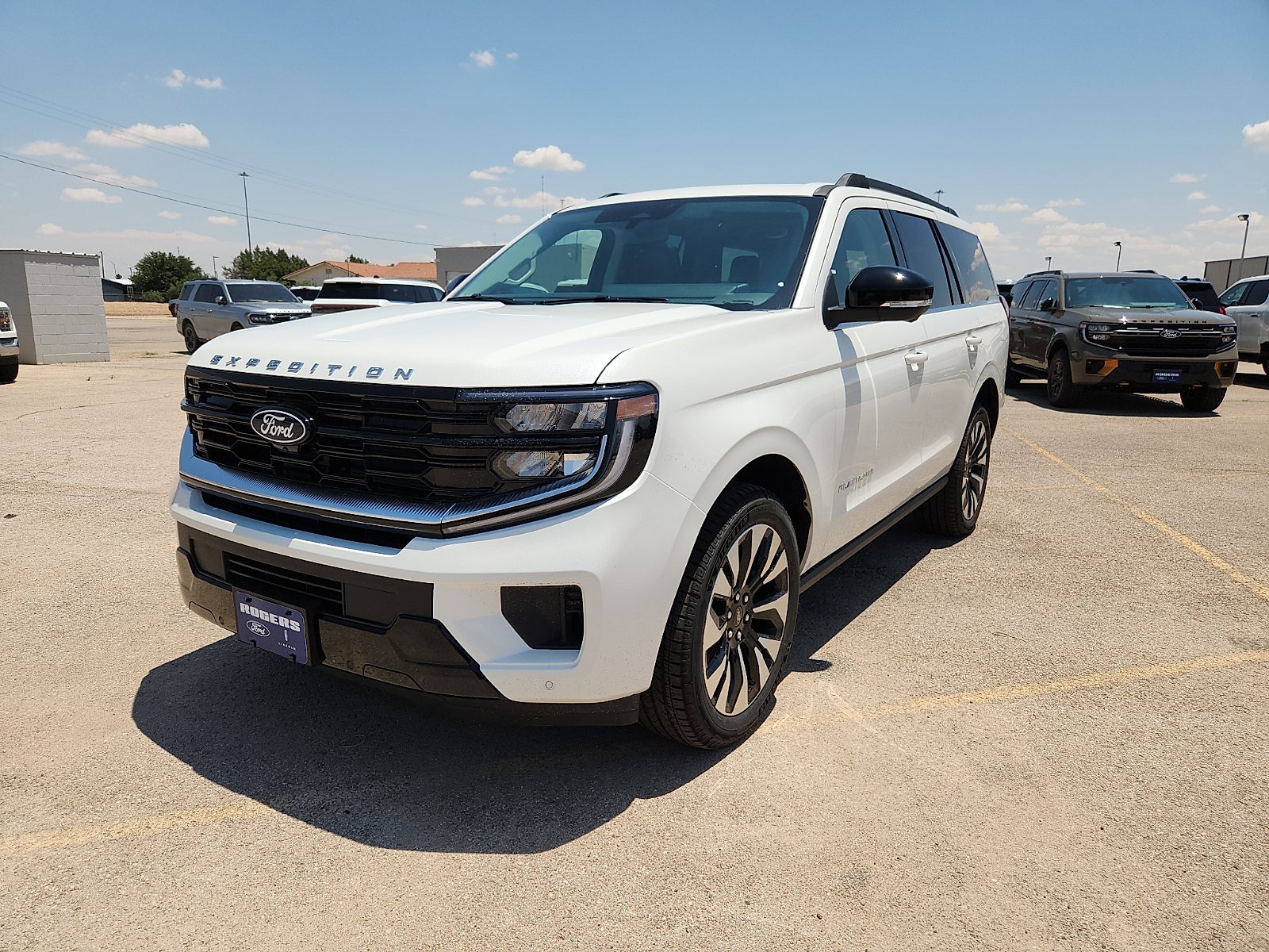 2027 Ford Expedition Platinum