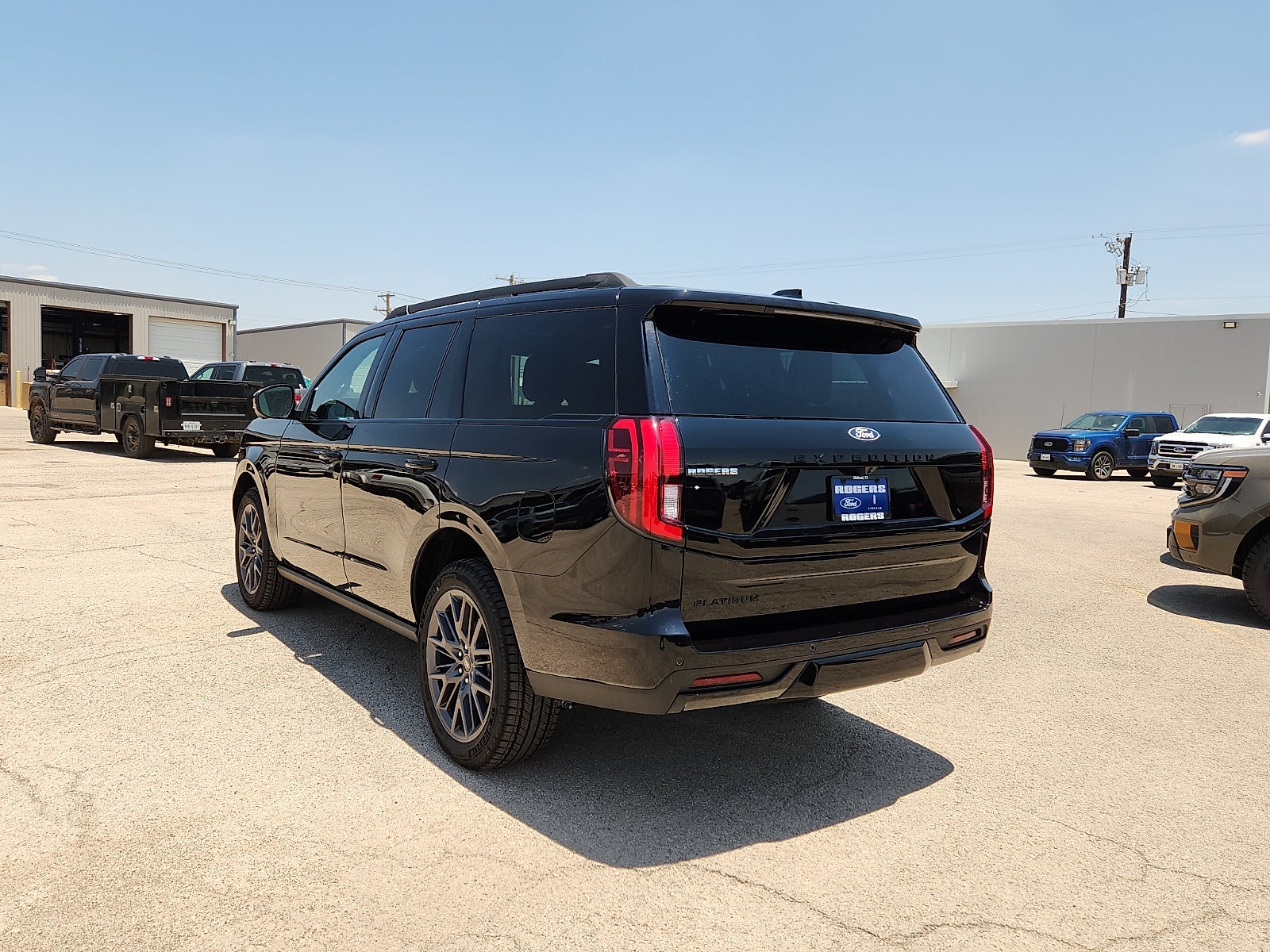 2027 Ford Expedition Platinum