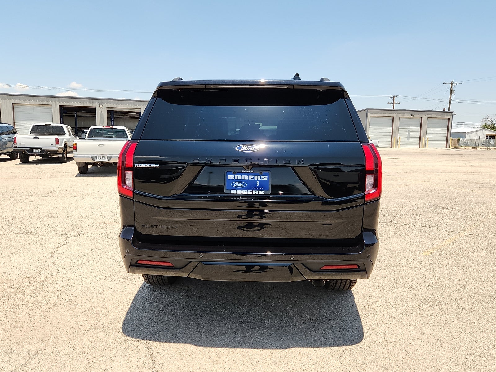 2027 Ford Expedition Platinum