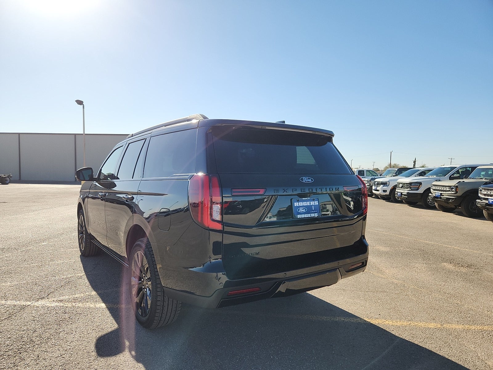 2025 Ford Expedition Platinum