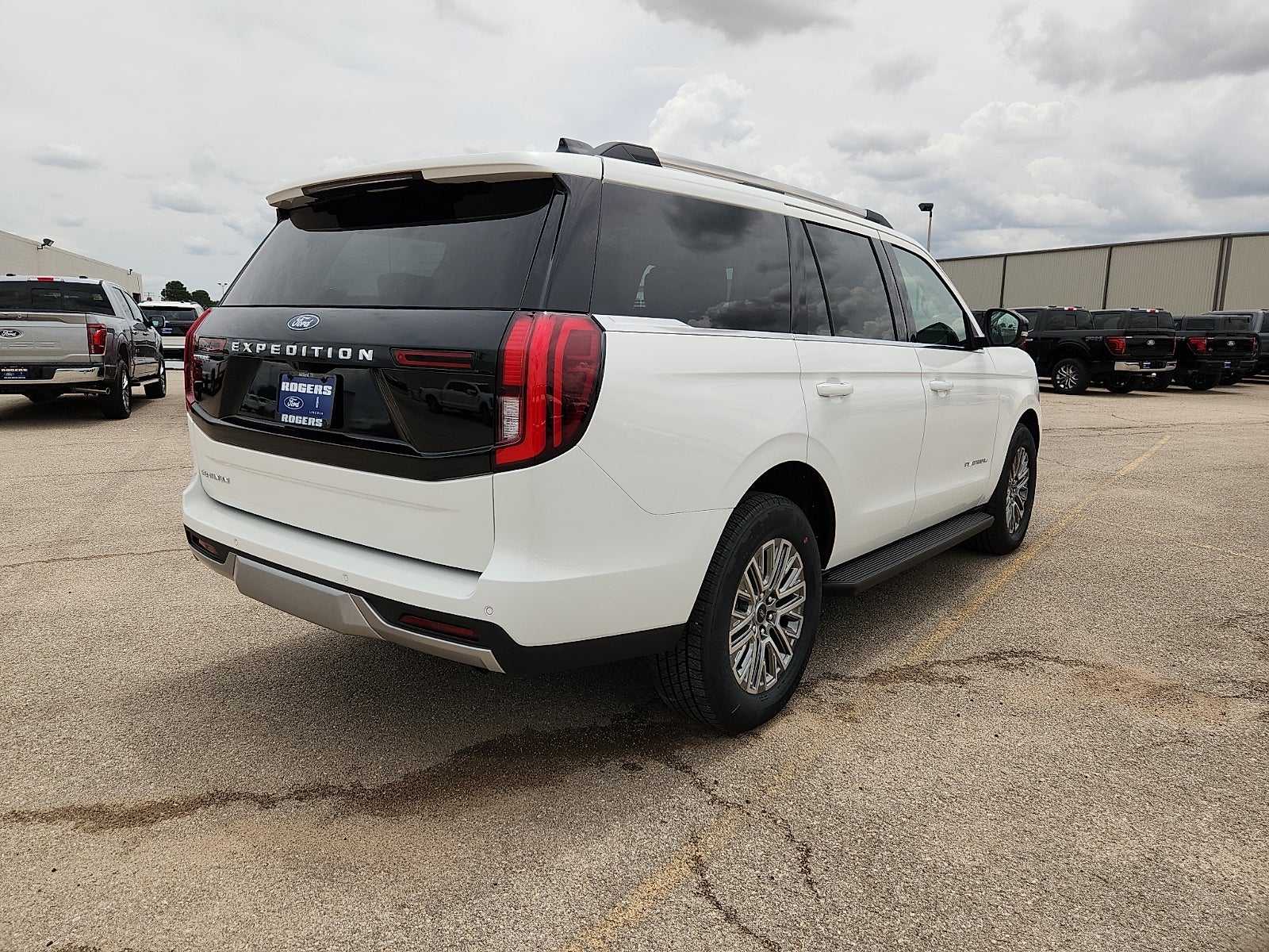 2026 Ford Expedition Platinum
