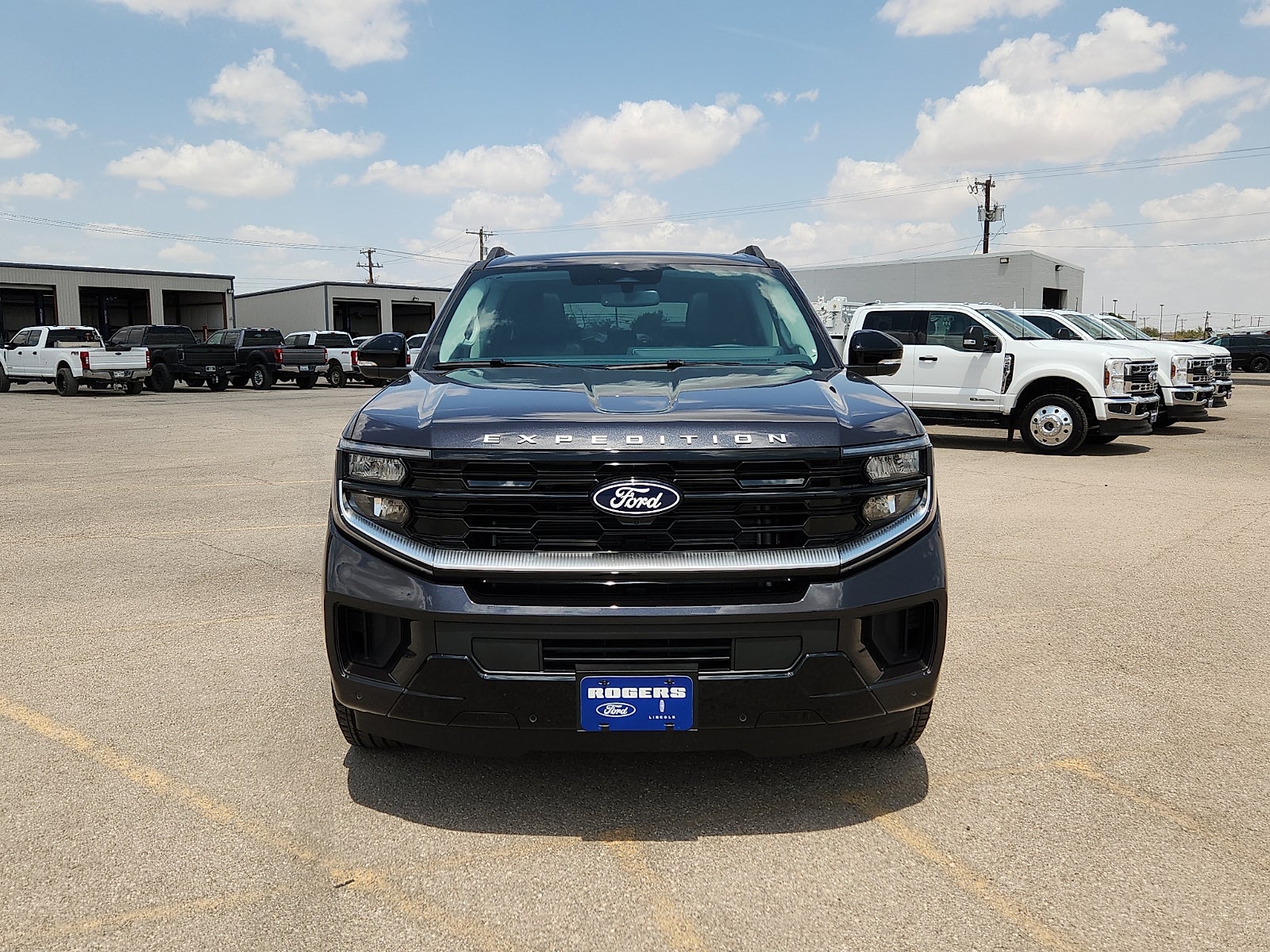 2027 Ford Expedition Platinum