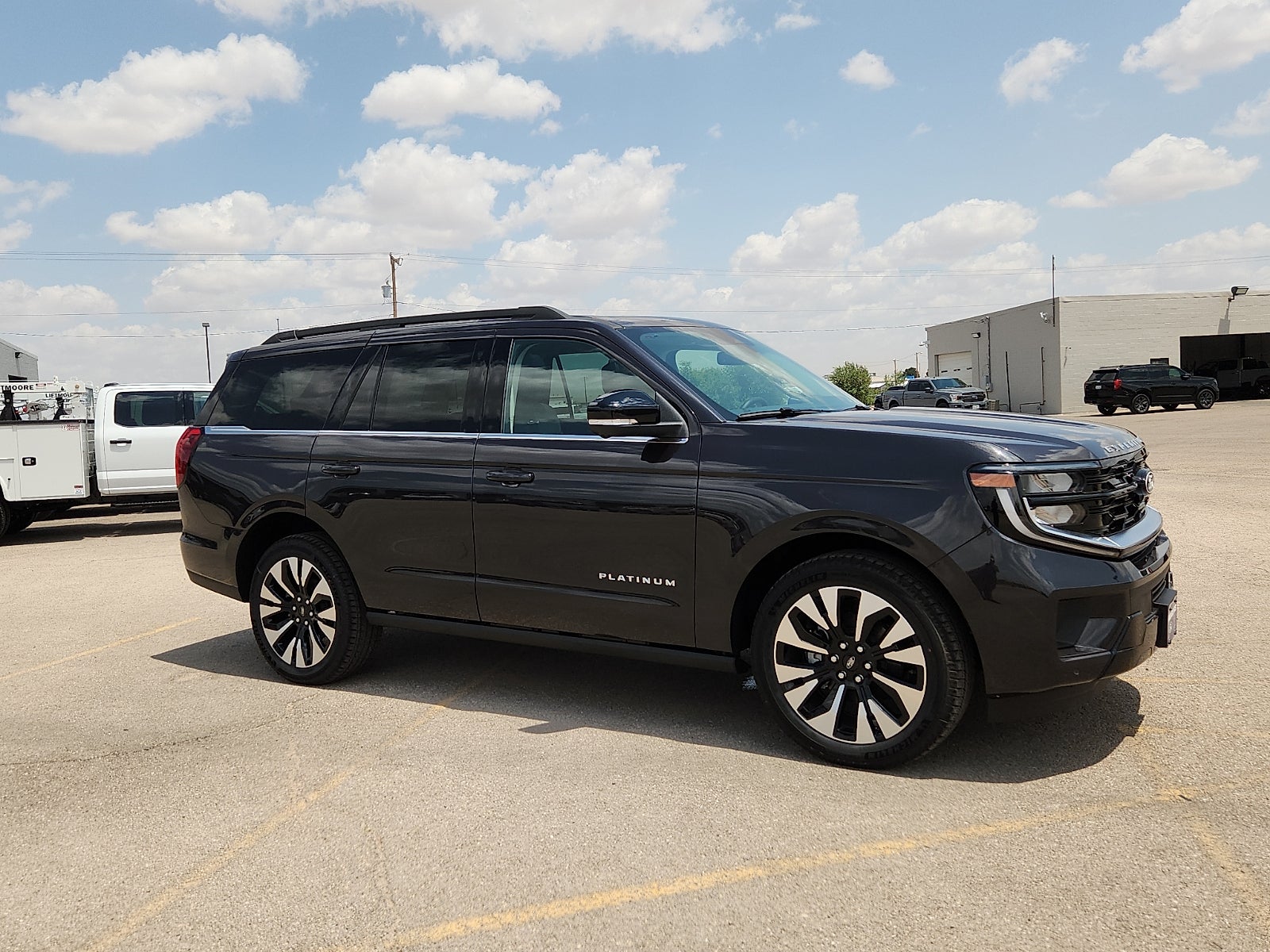 2027 Ford Expedition Platinum