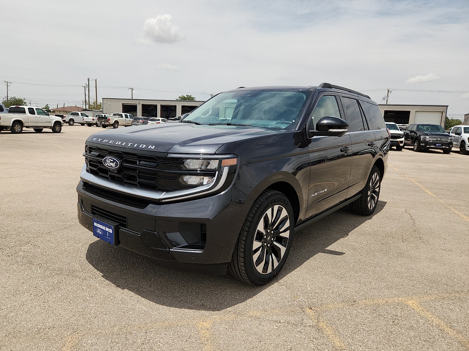 2027 Ford Expedition Platinum