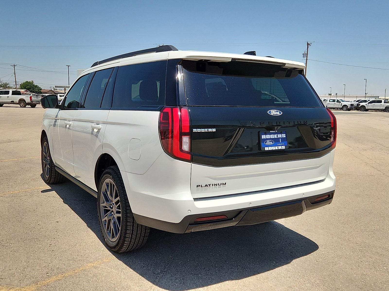 2027 Ford Expedition Platinum