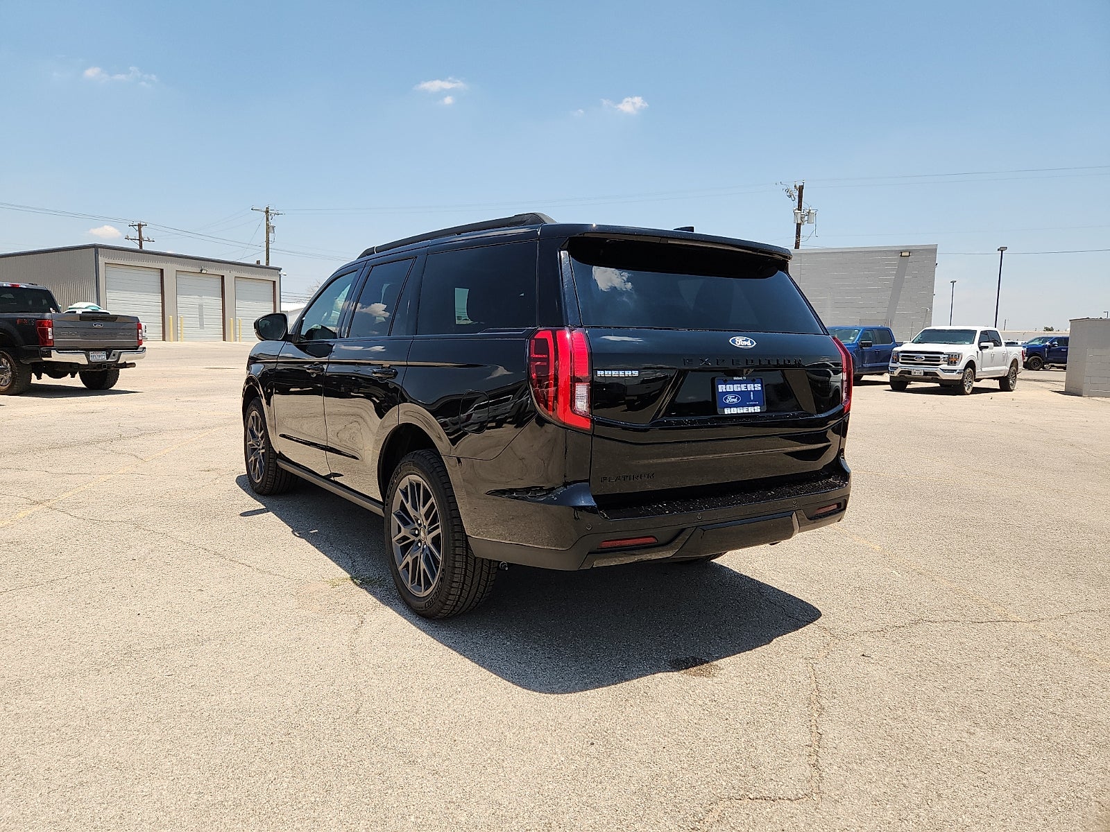 2027 Ford Expedition Platinum
