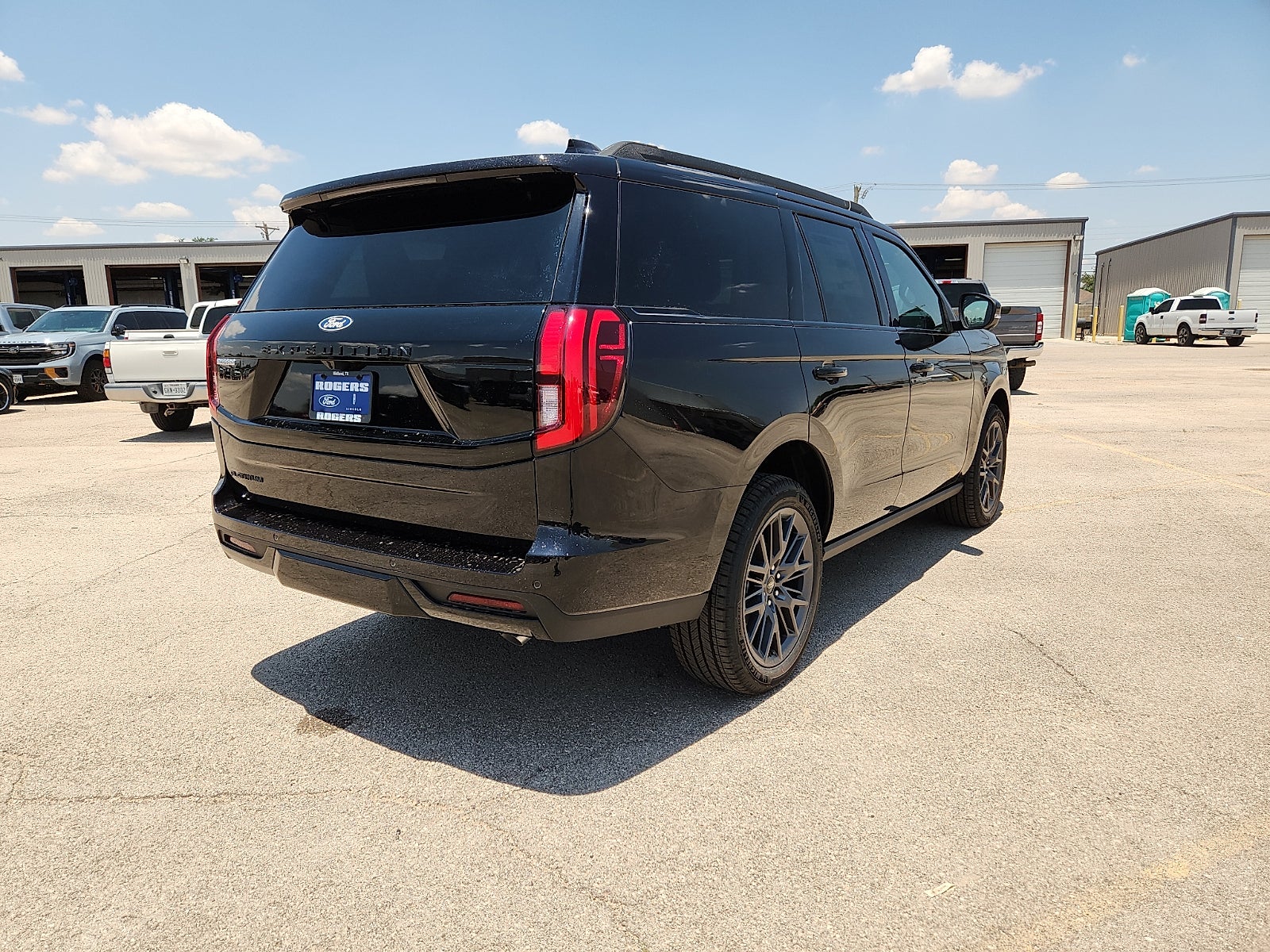 2027 Ford Expedition Platinum