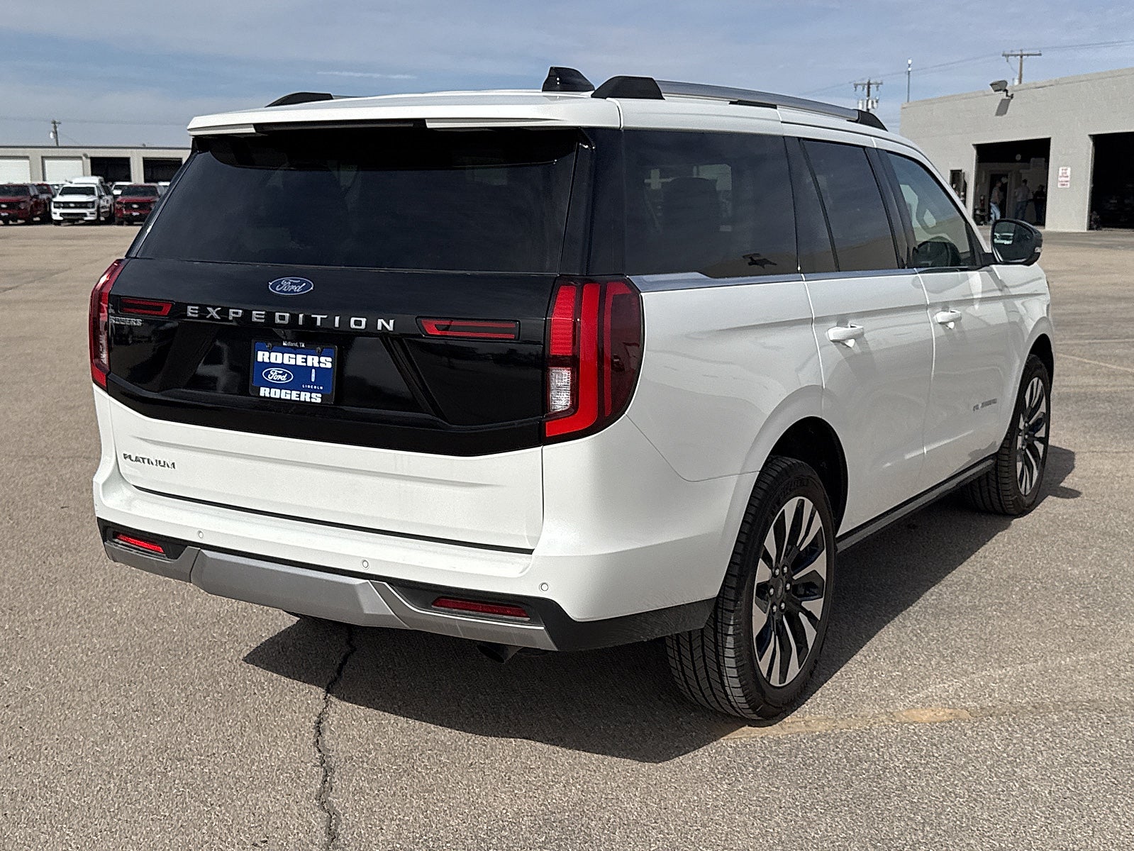 2025 Ford Expedition Platinum
