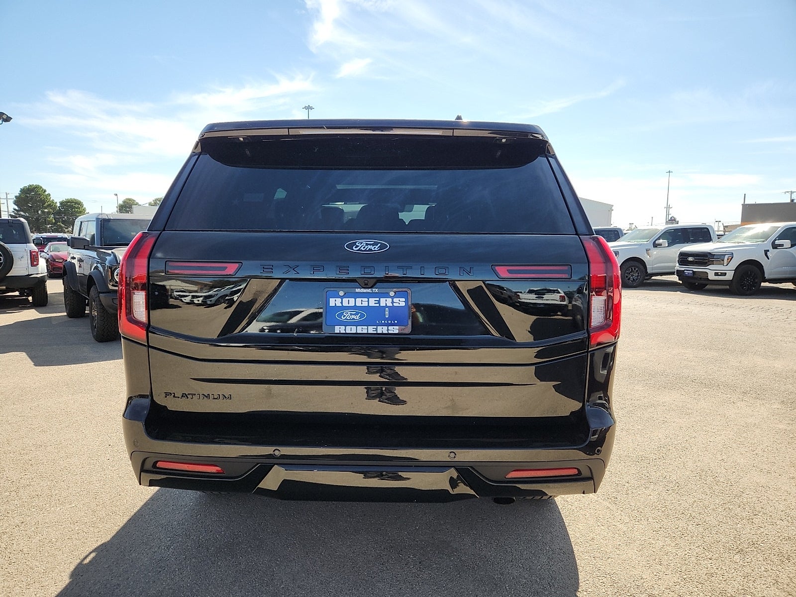 2025 Ford Expedition Platinum