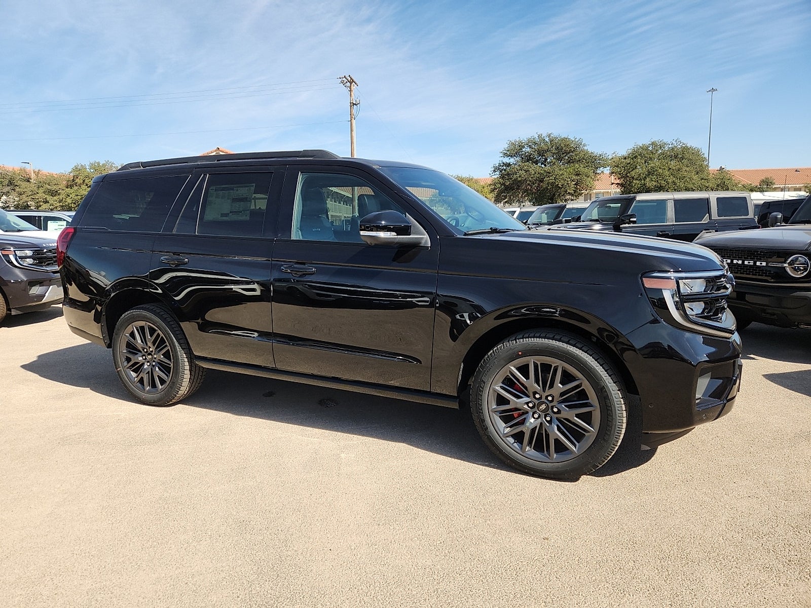 2025 Ford Expedition Platinum