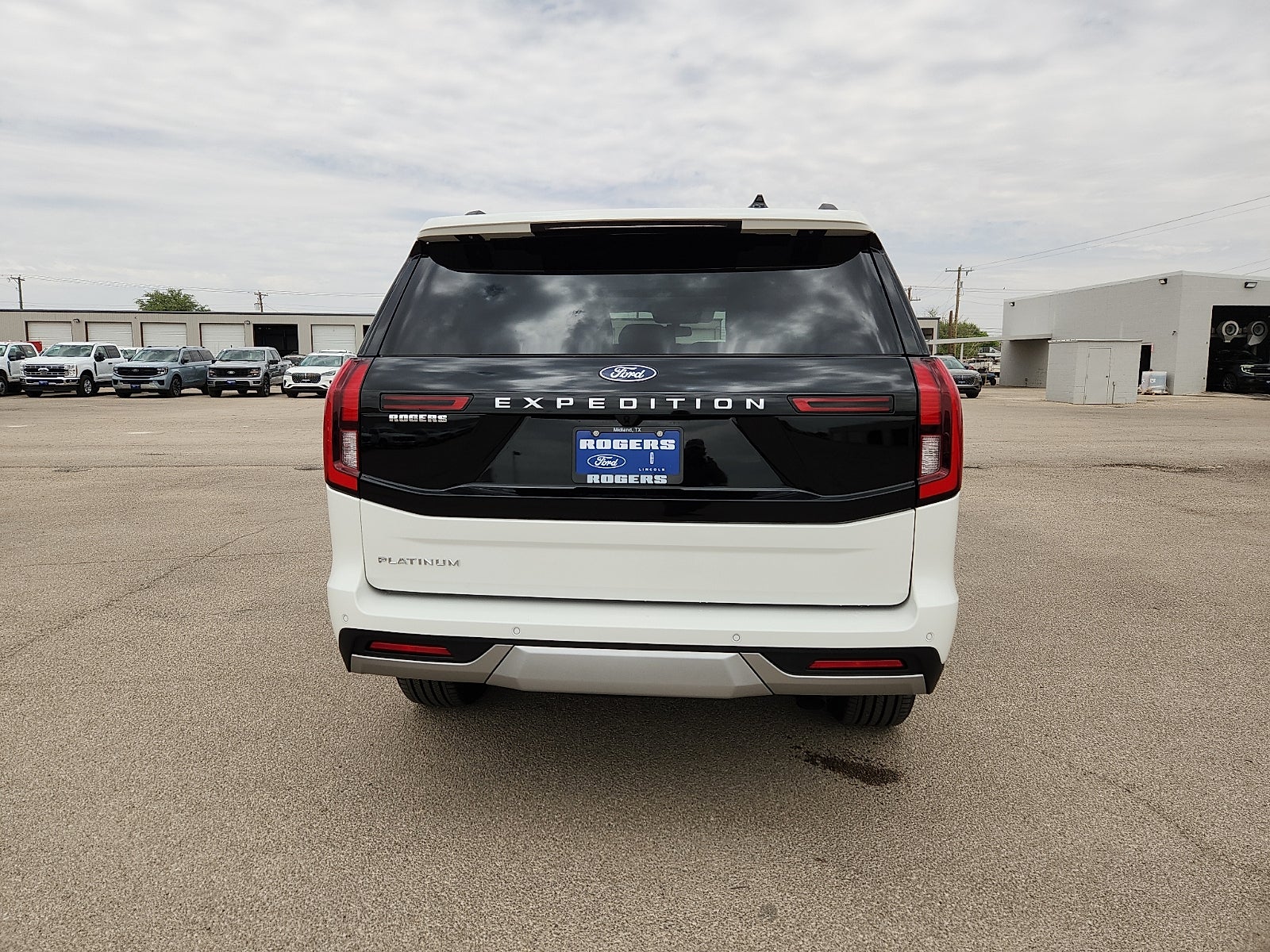 2026 Ford Expedition Platinum