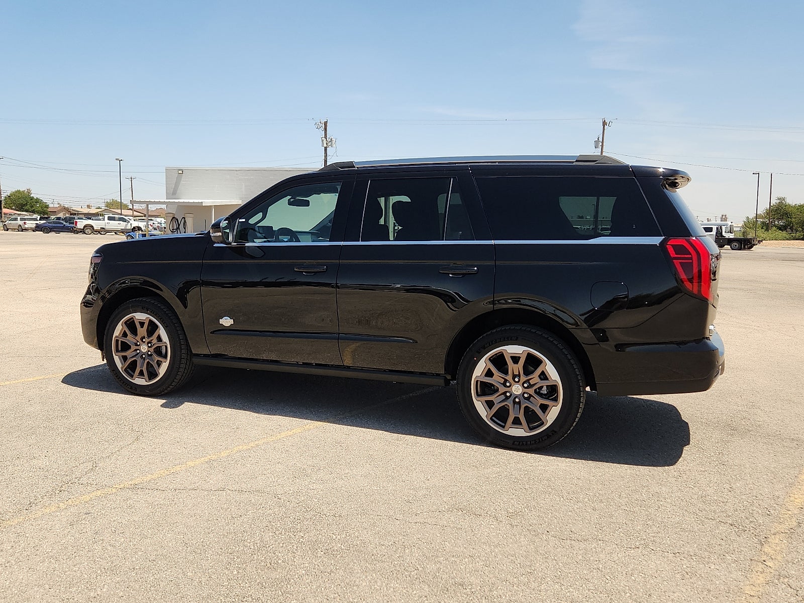 2027 Ford Expedition King Ranch