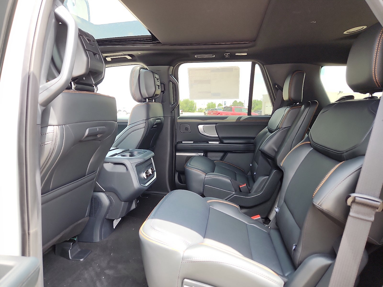 2027 Ford Expedition Tremor