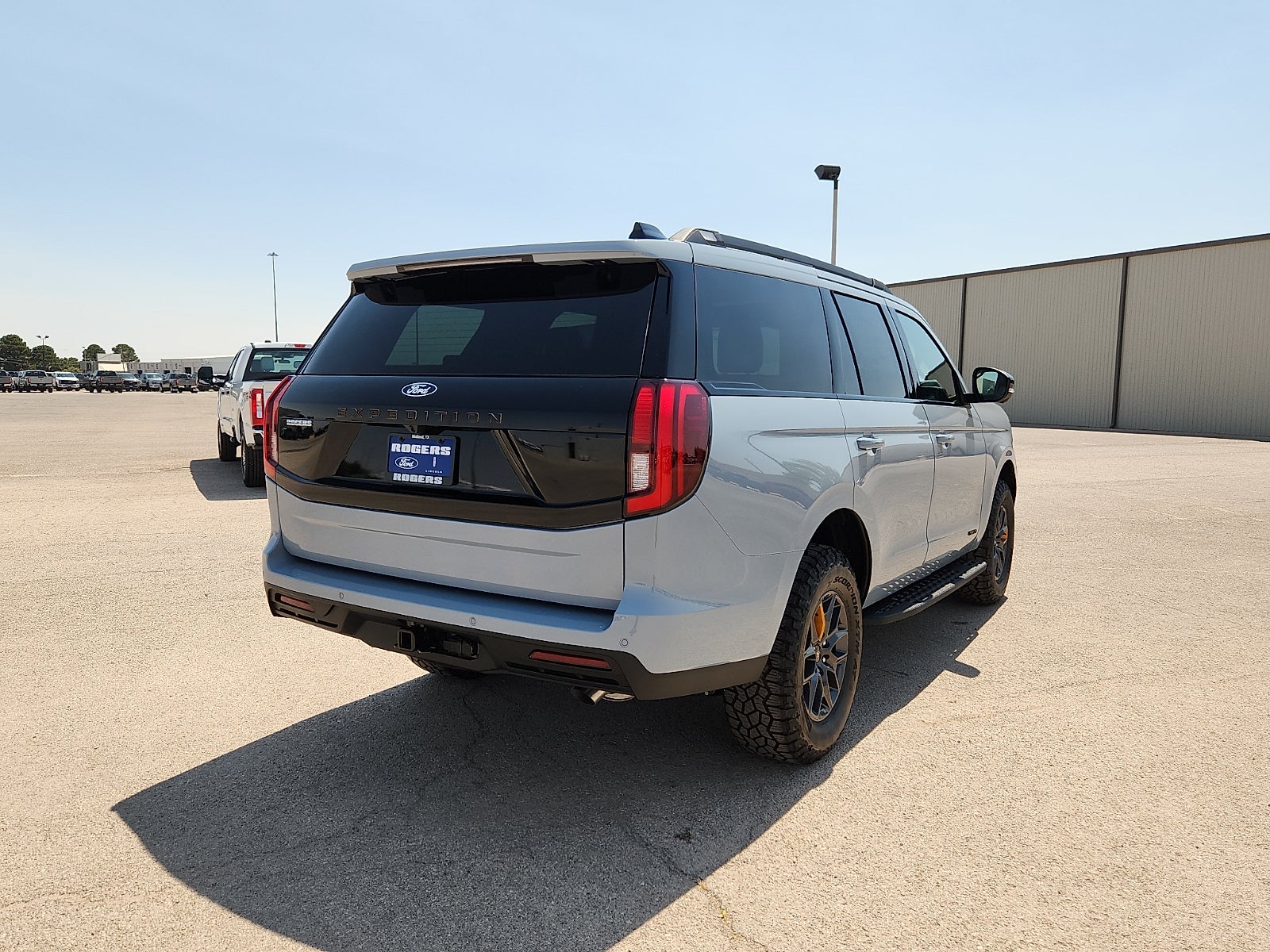 2027 Ford Expedition Tremor