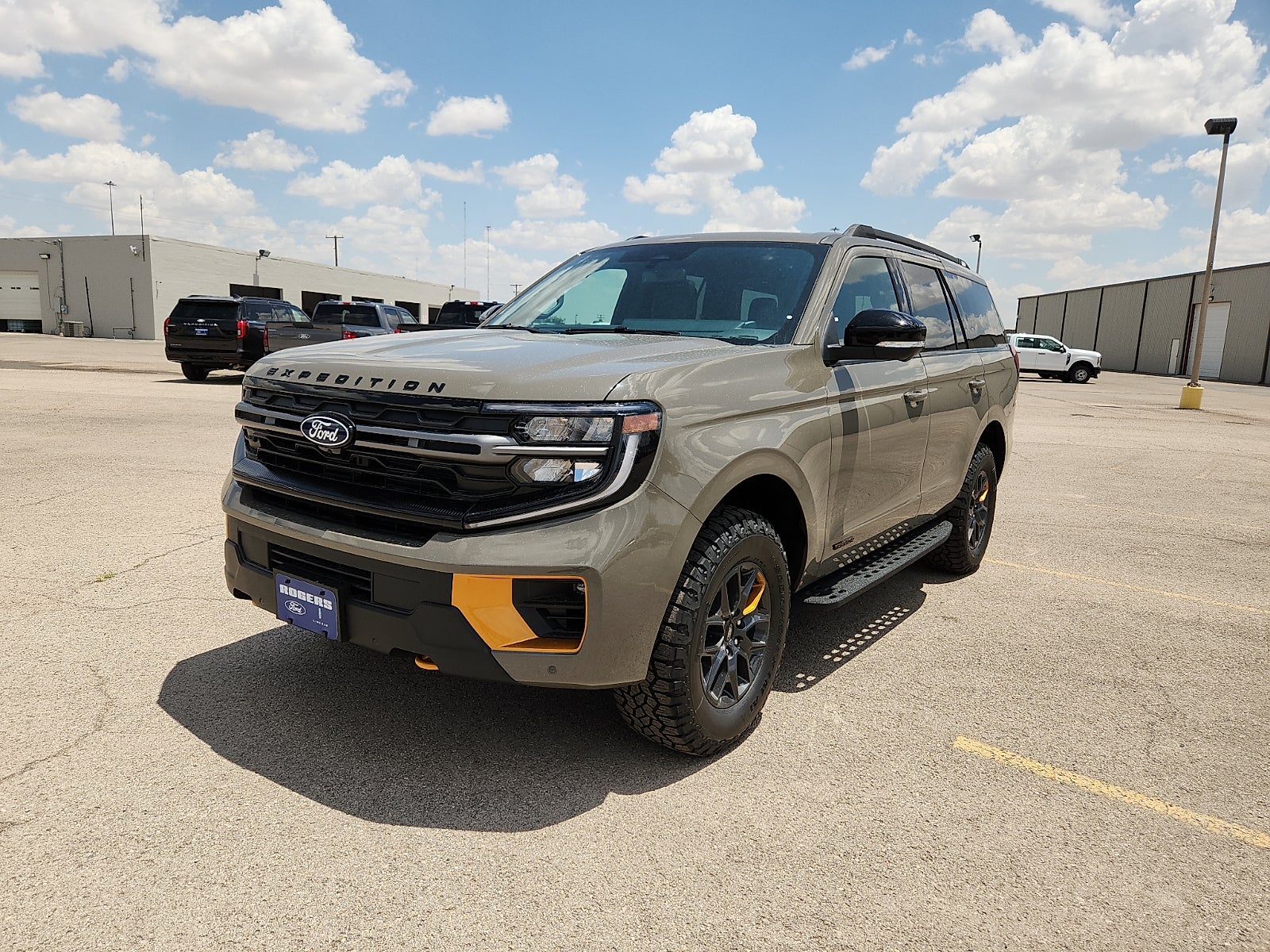 2027 Ford Expedition Tremor