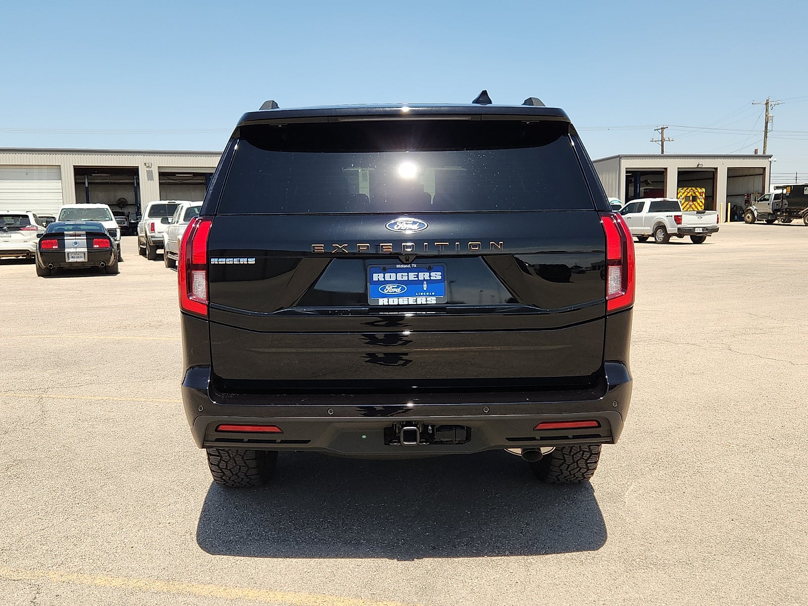 2027 Ford Expedition Tremor