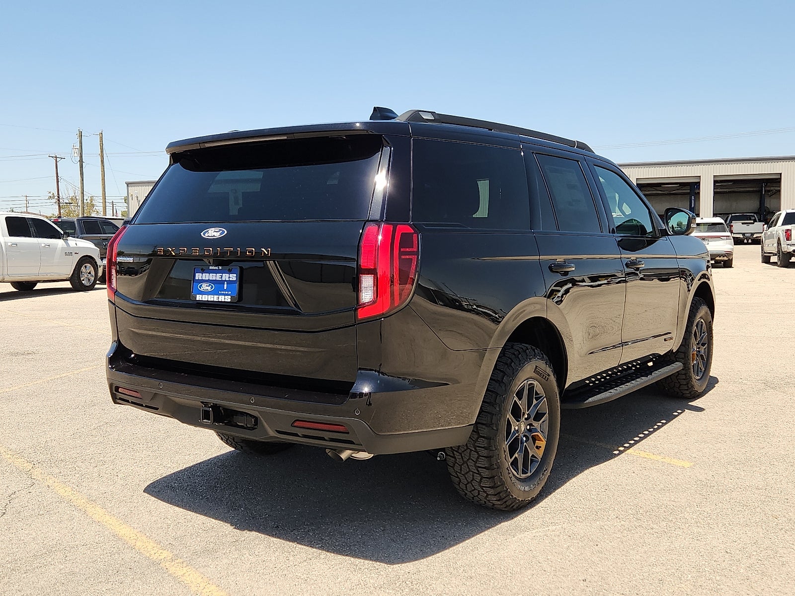 2027 Ford Expedition Tremor