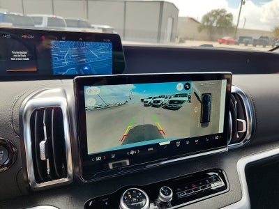2027 Ford Expedition Tremor
