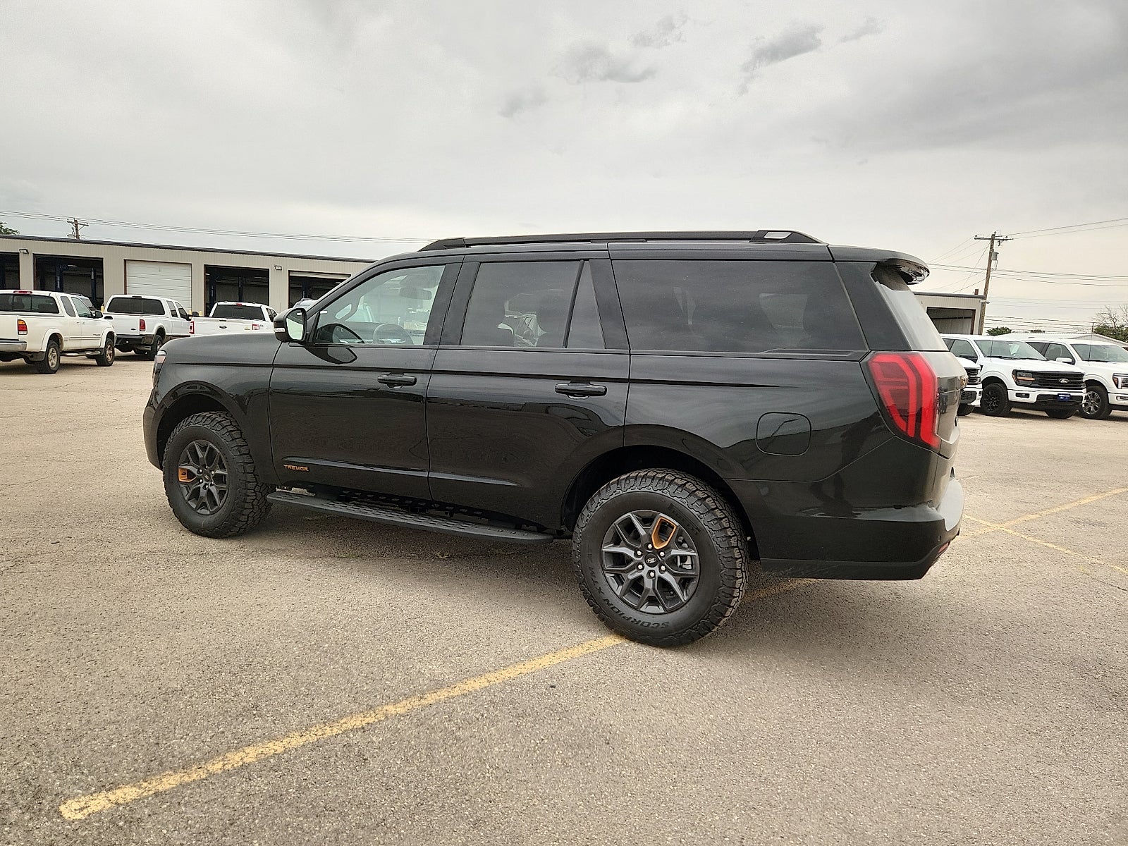 2027 Ford Expedition Tremor
