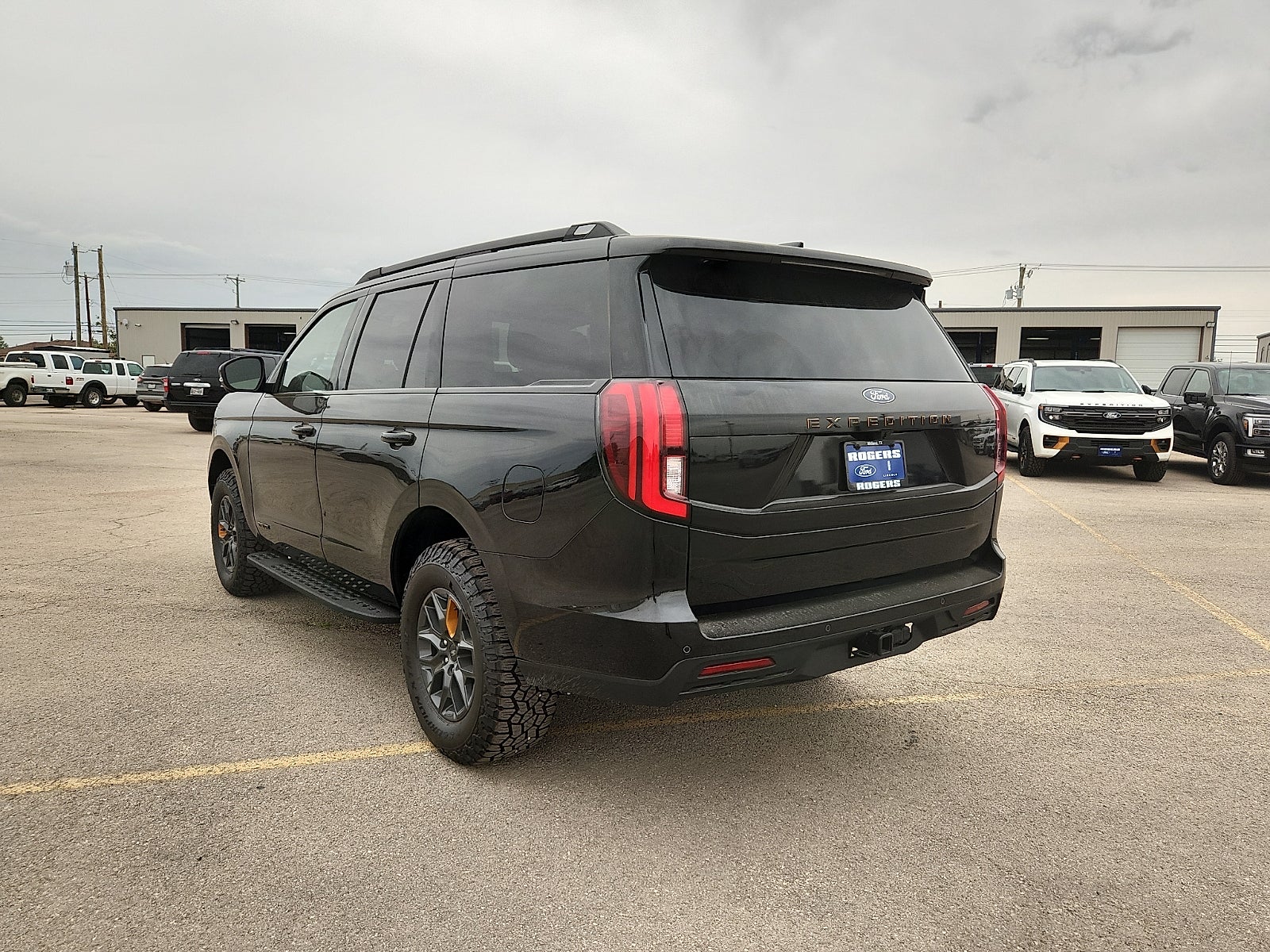 2027 Ford Expedition Tremor