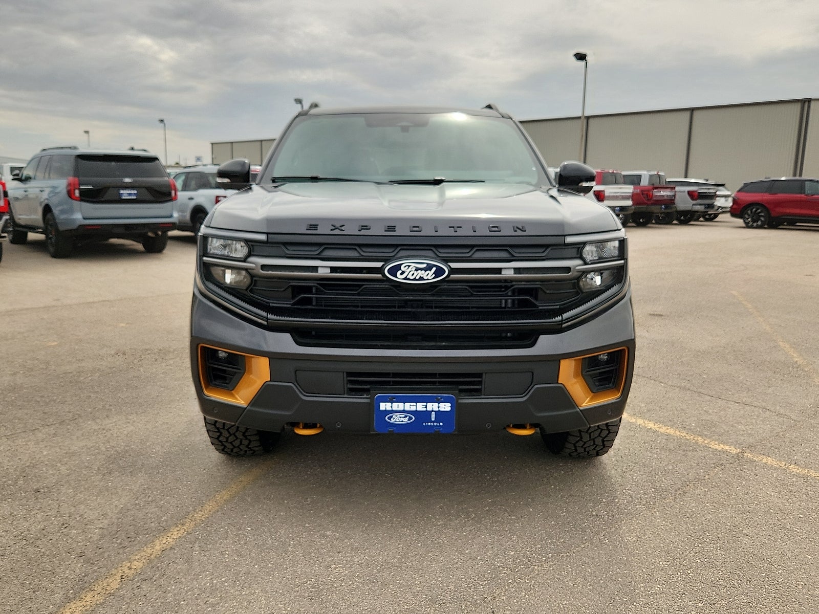 2027 Ford Expedition Tremor