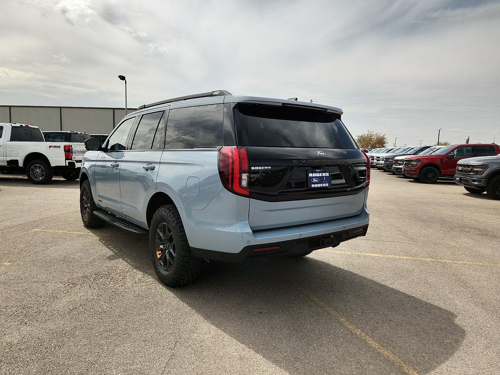 2027 Ford Expedition Tremor