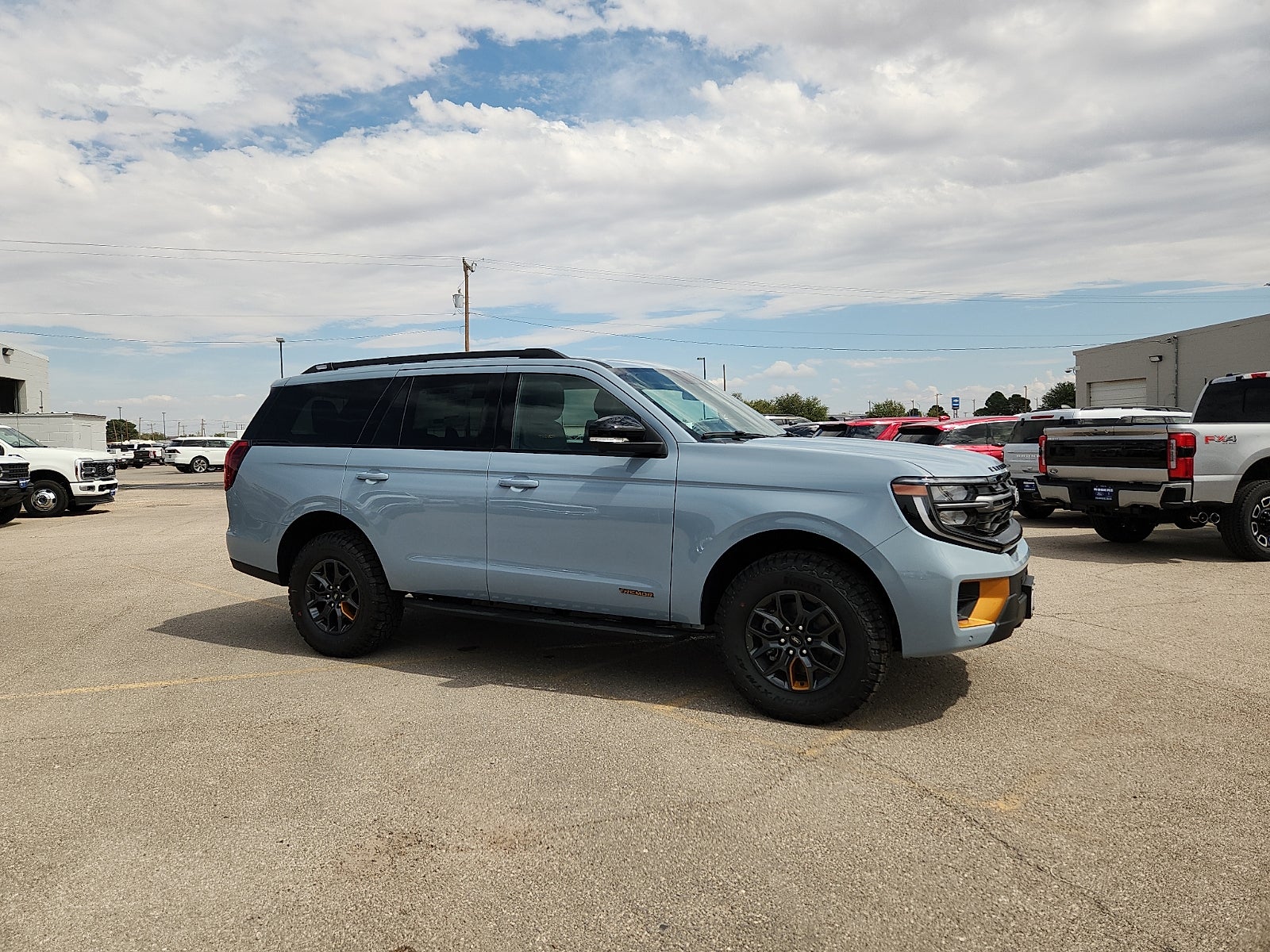 2027 Ford Expedition Tremor