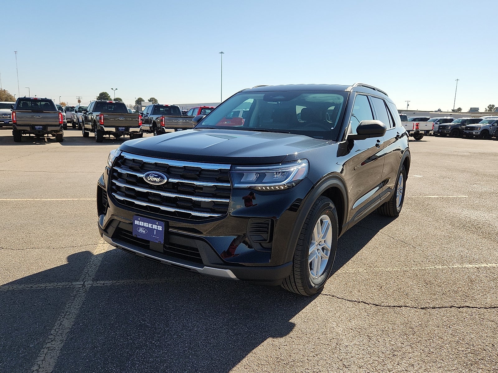 2026 Ford Explorer Active w/200A Pkg