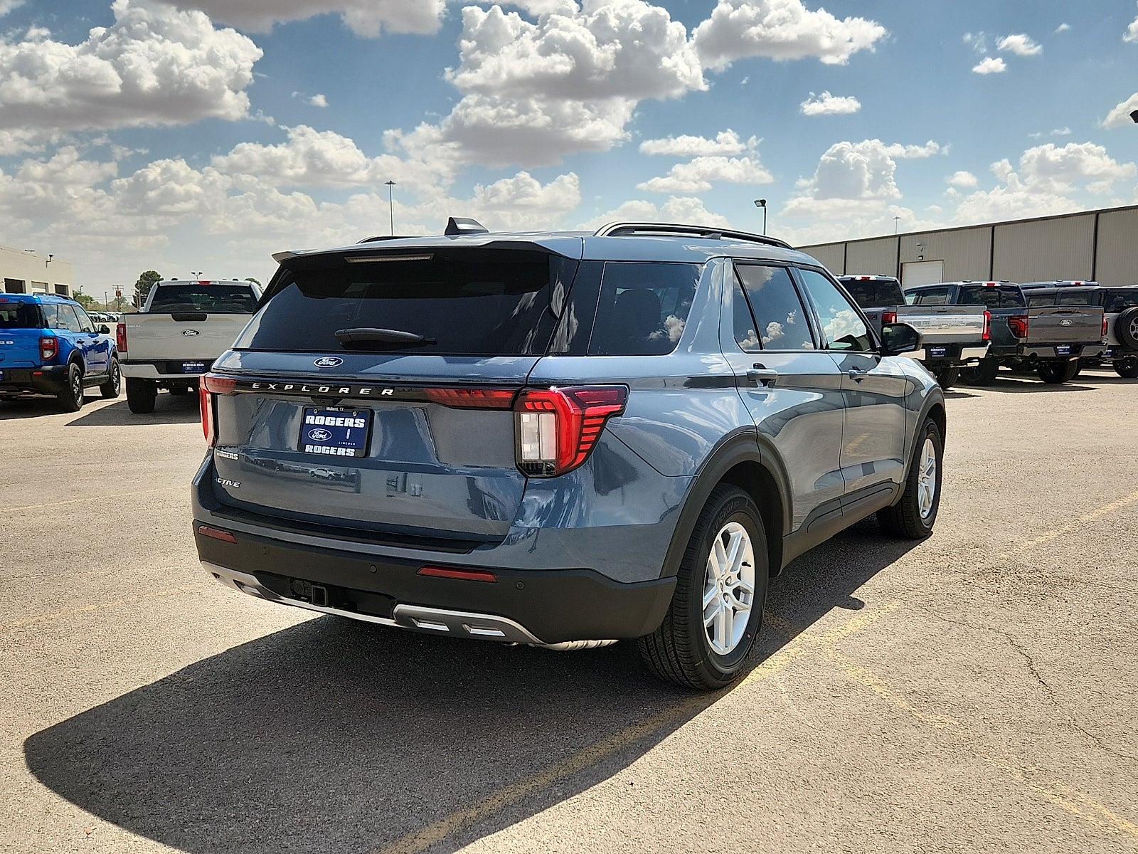 2027 Ford Explorer Active