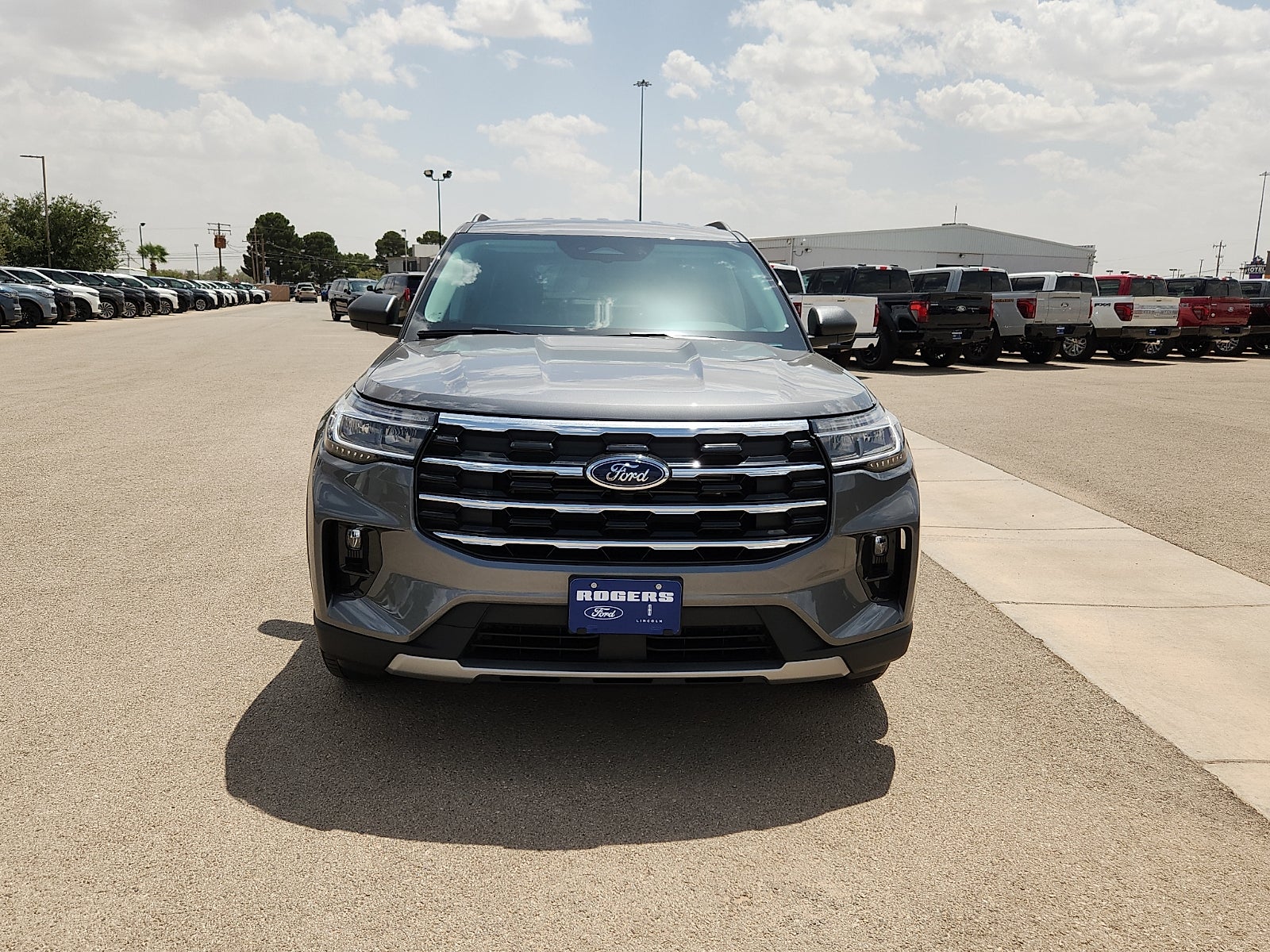 2026 Ford Explorer Active w/200A Pkg