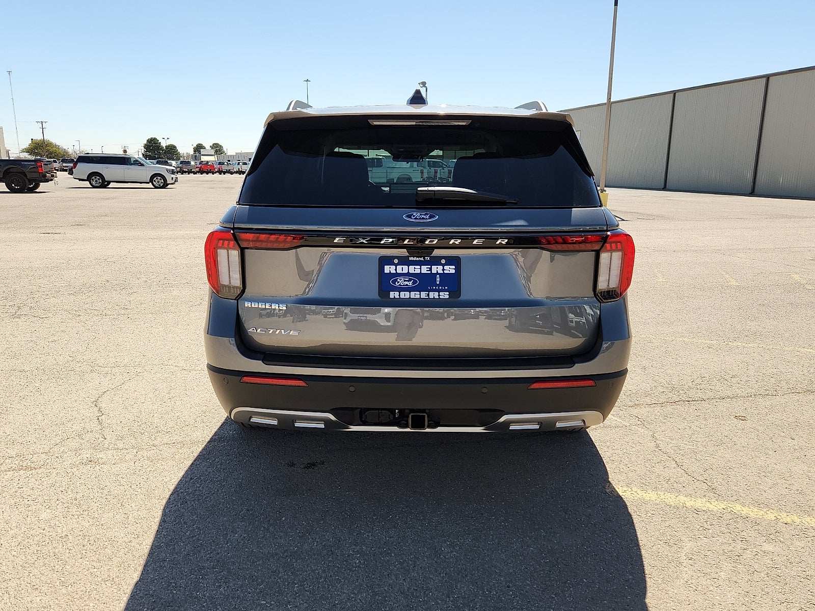 2026 Ford Explorer Active w/200A Pkg