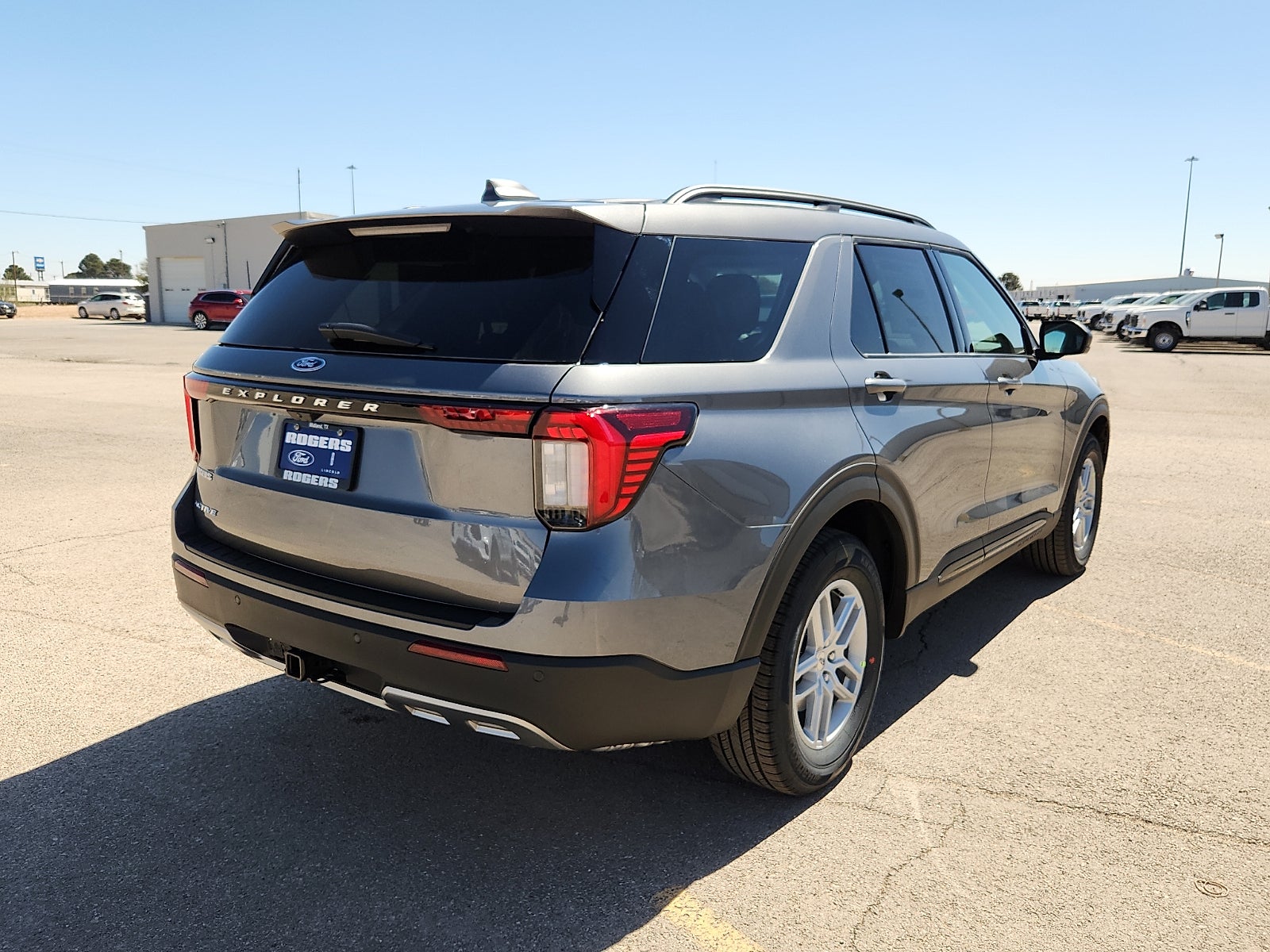 2026 Ford Explorer Active w/200A Pkg