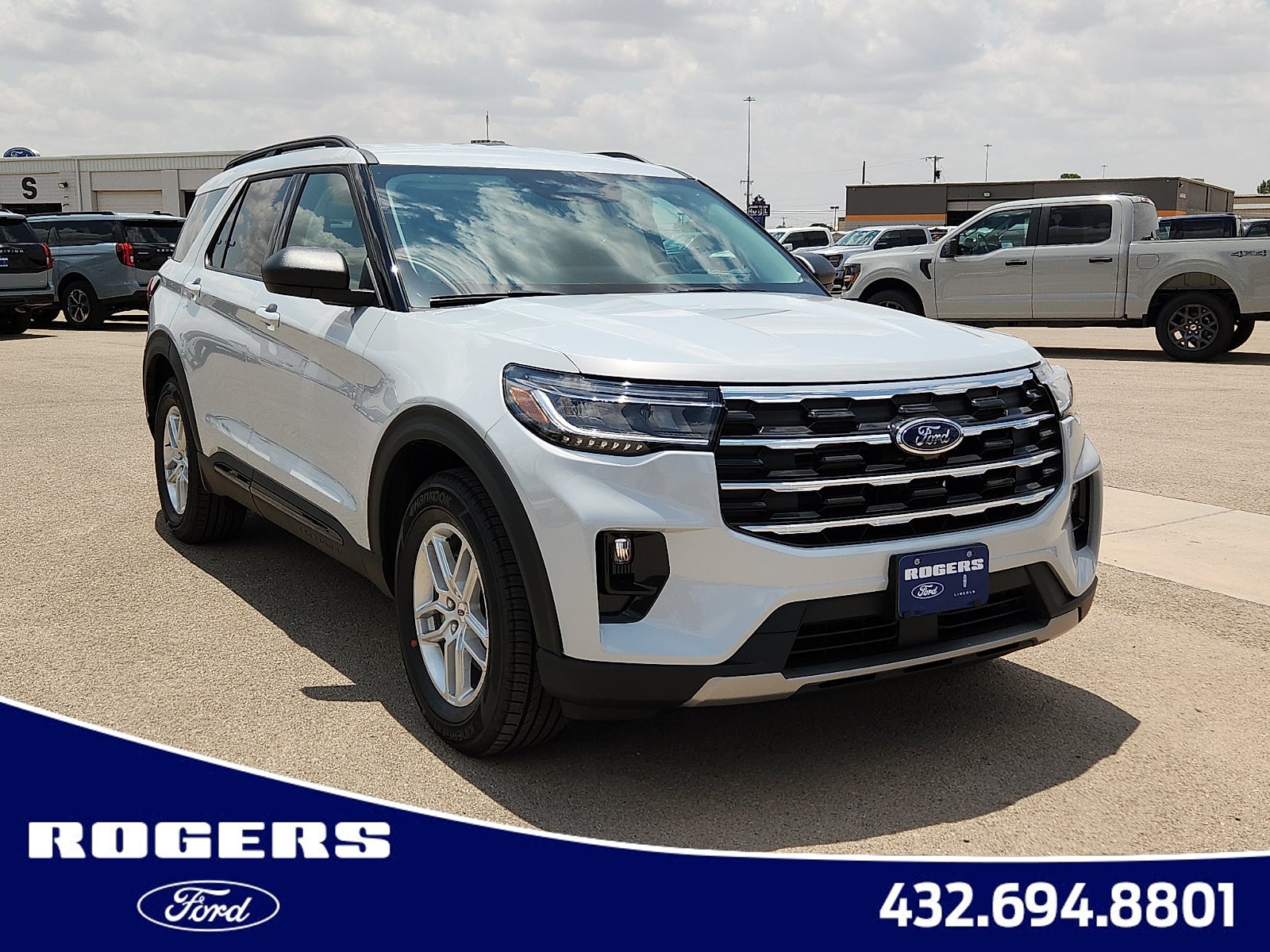 2026 Ford Explorer Active w/200A Pkg