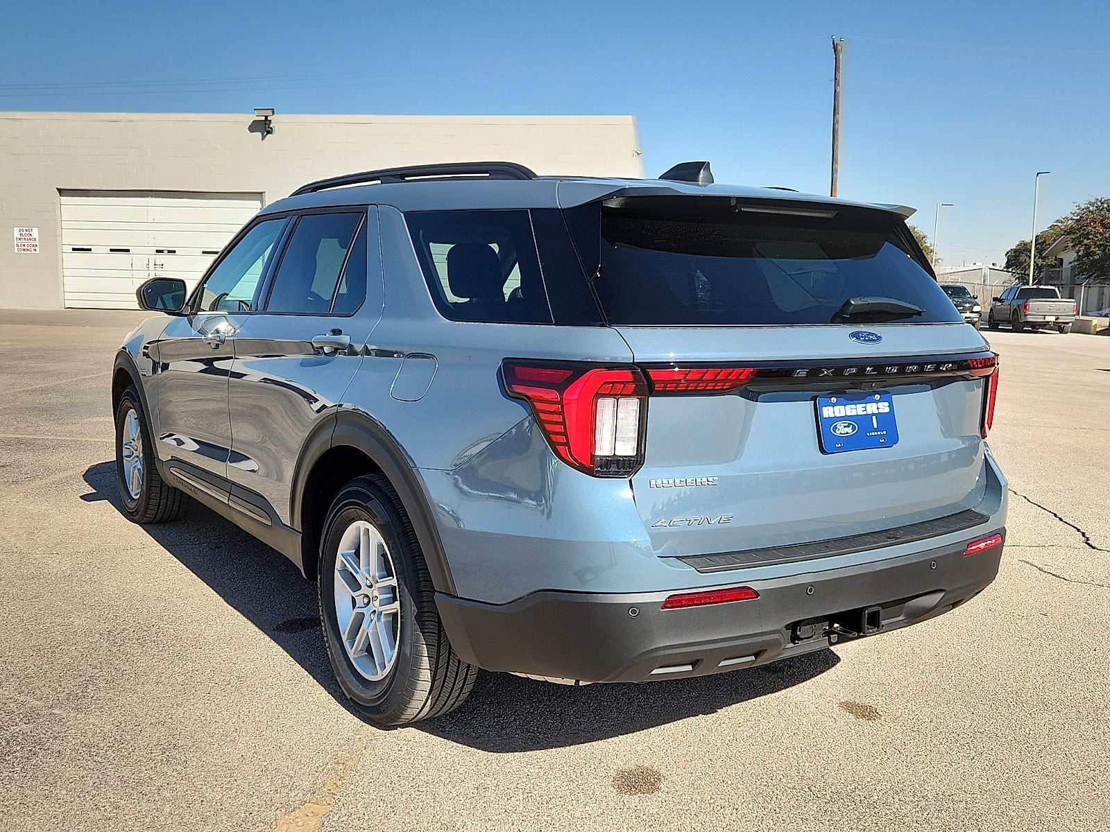 2026 Ford Explorer Active w/200A Pkg