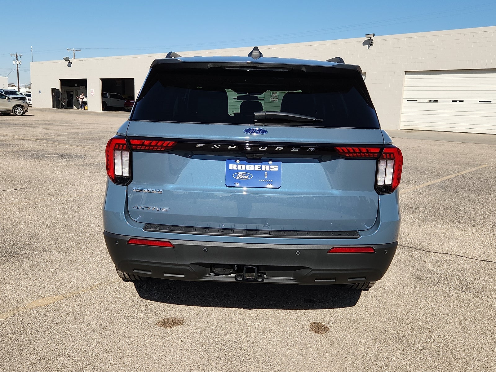 2026 Ford Explorer Active w/200A Pkg