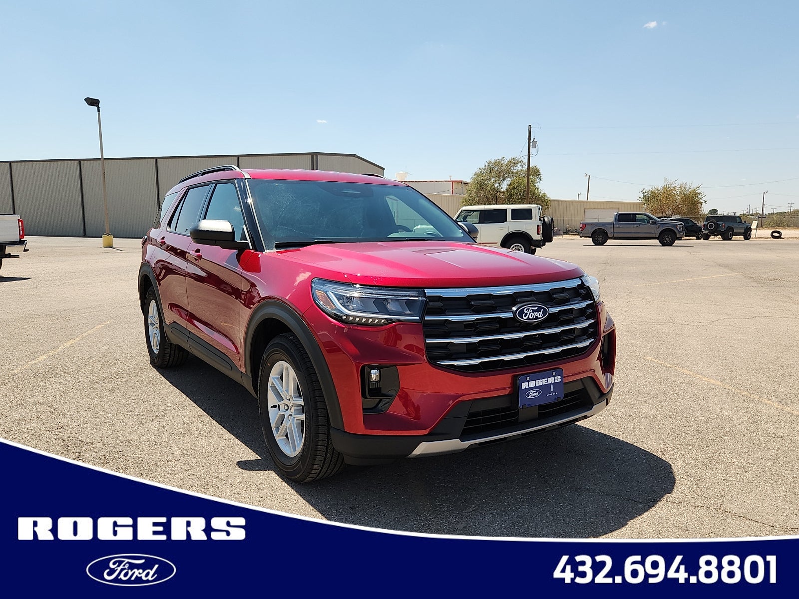 2027 Ford Explorer Active w/200A Pkg