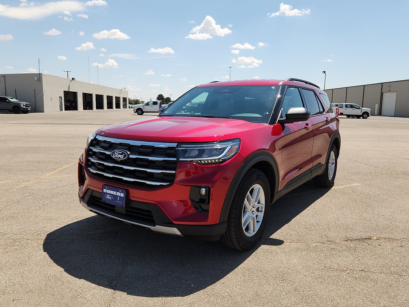 2027 Ford Explorer Active w/200A Pkg