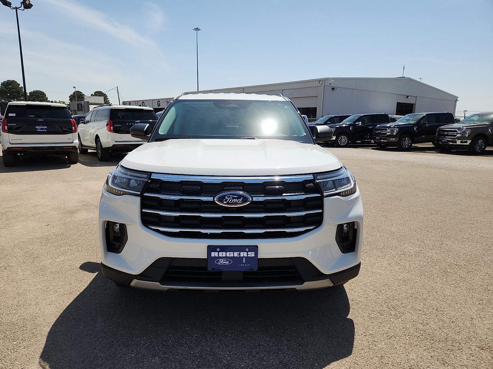 2026 Ford Explorer Active w/200A Pkg