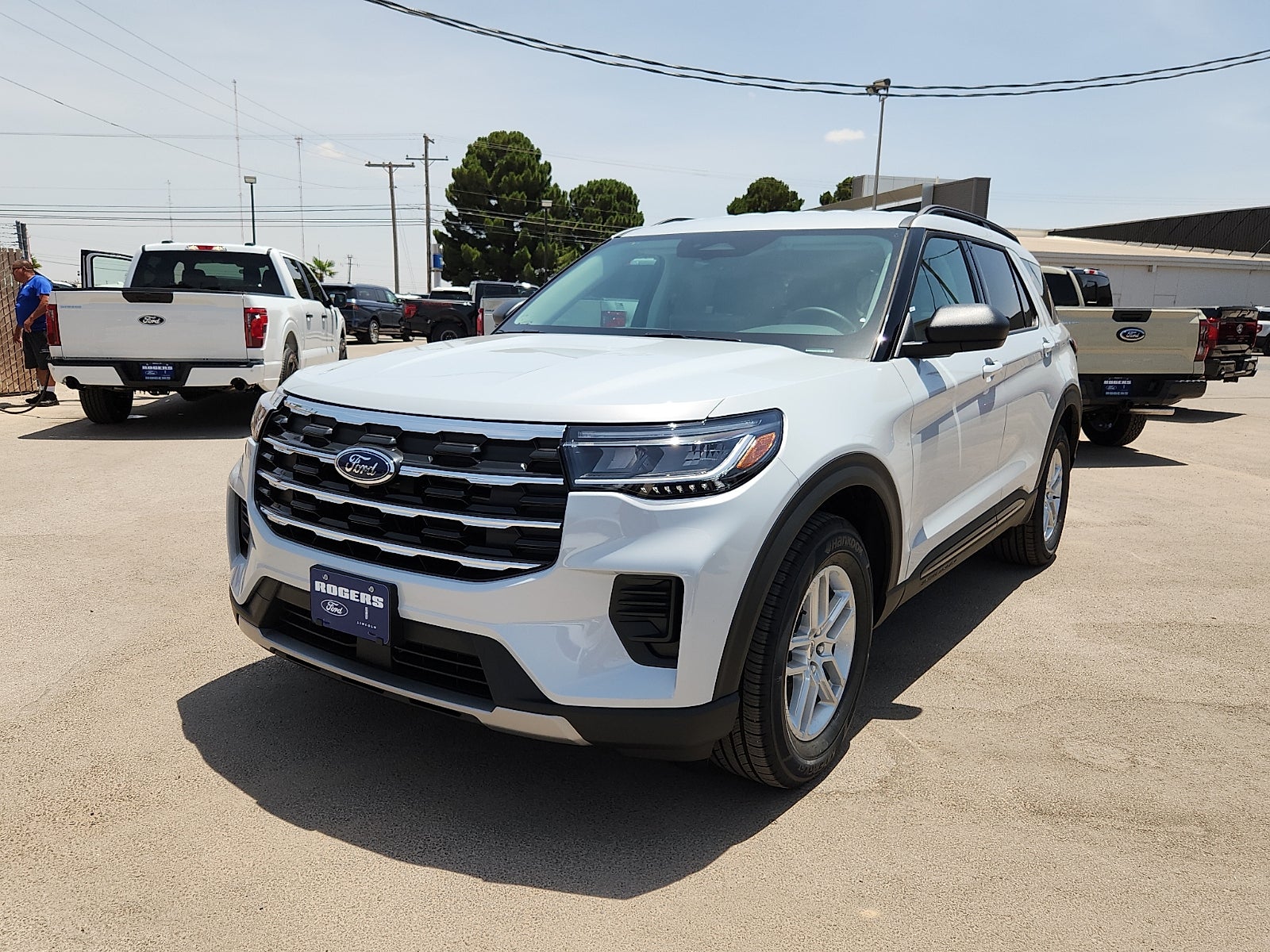 2026 Ford Explorer Active w/200A Pkg