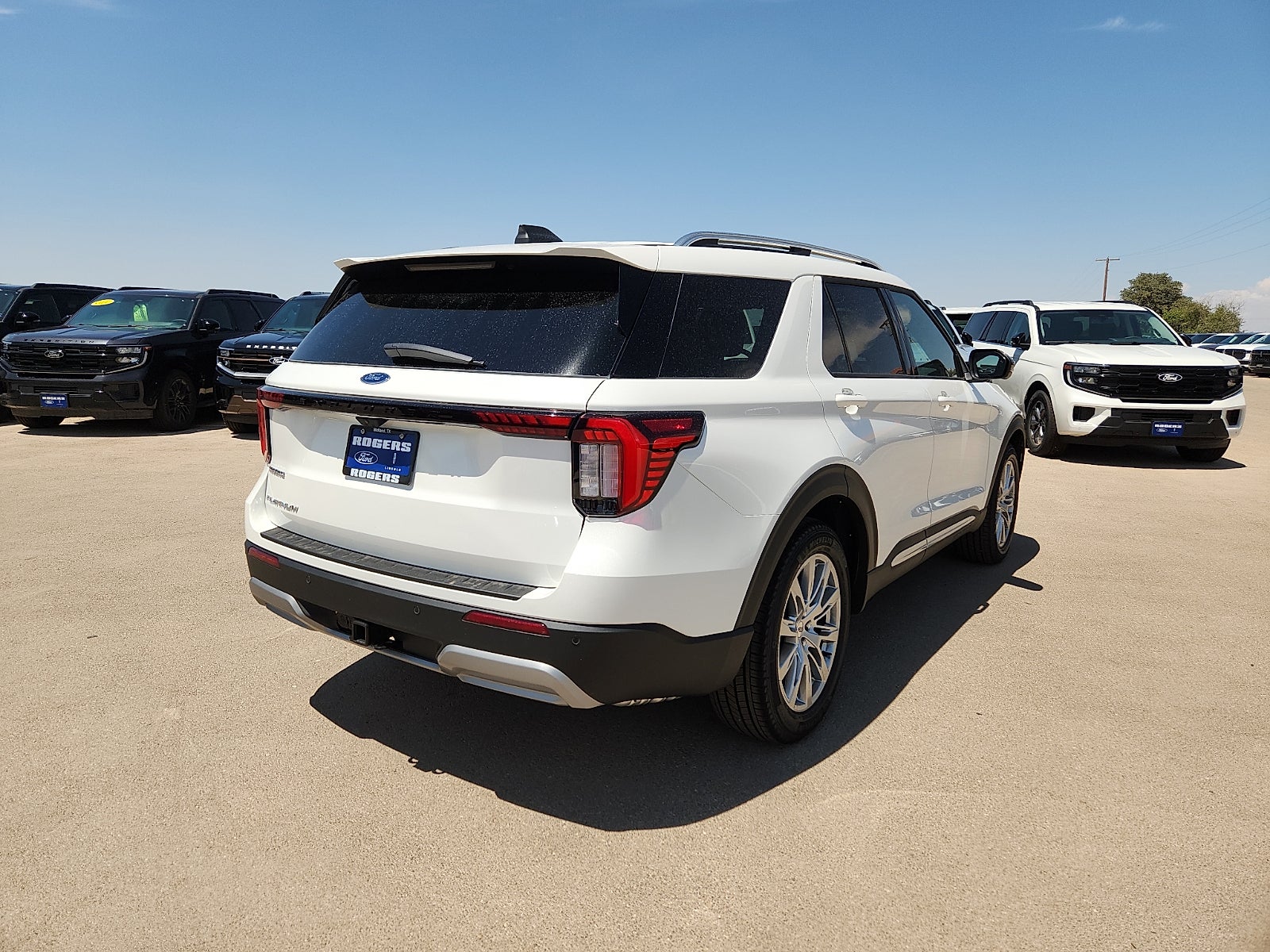2026 Ford Explorer Platinum