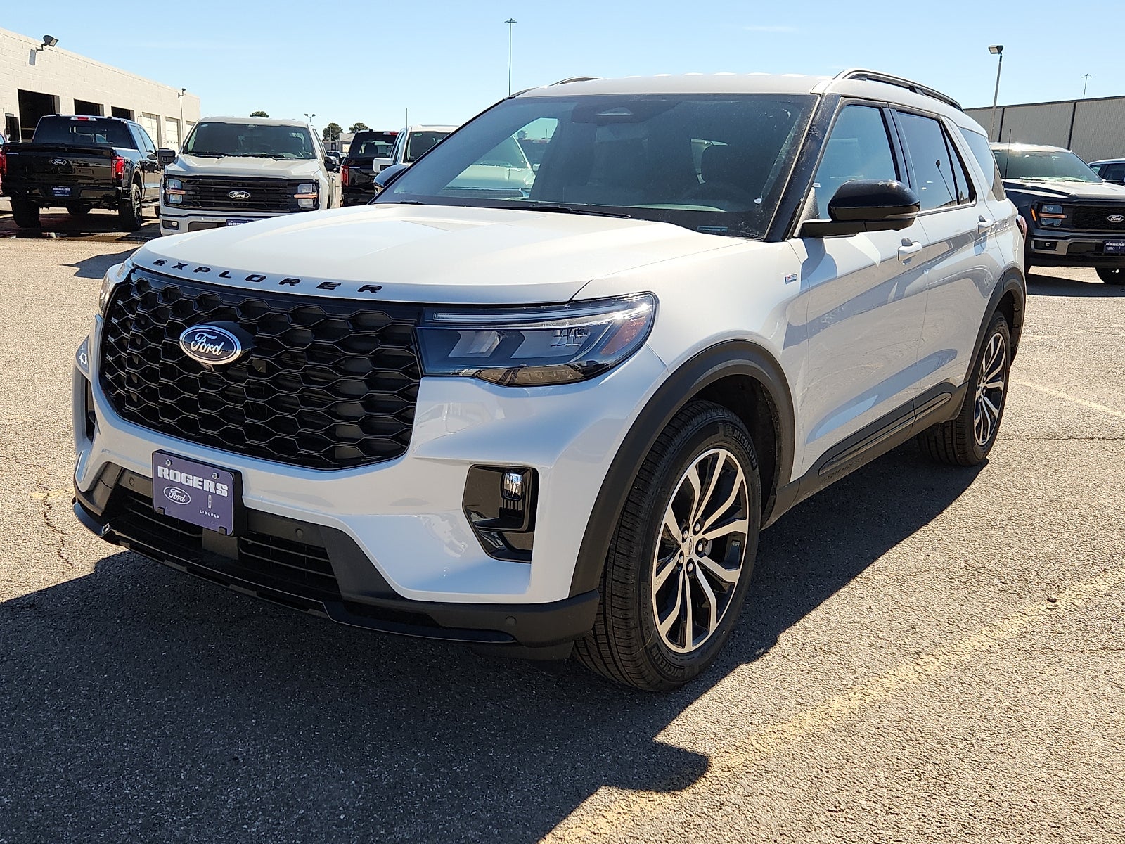 2026 Ford Explorer ST-Line
