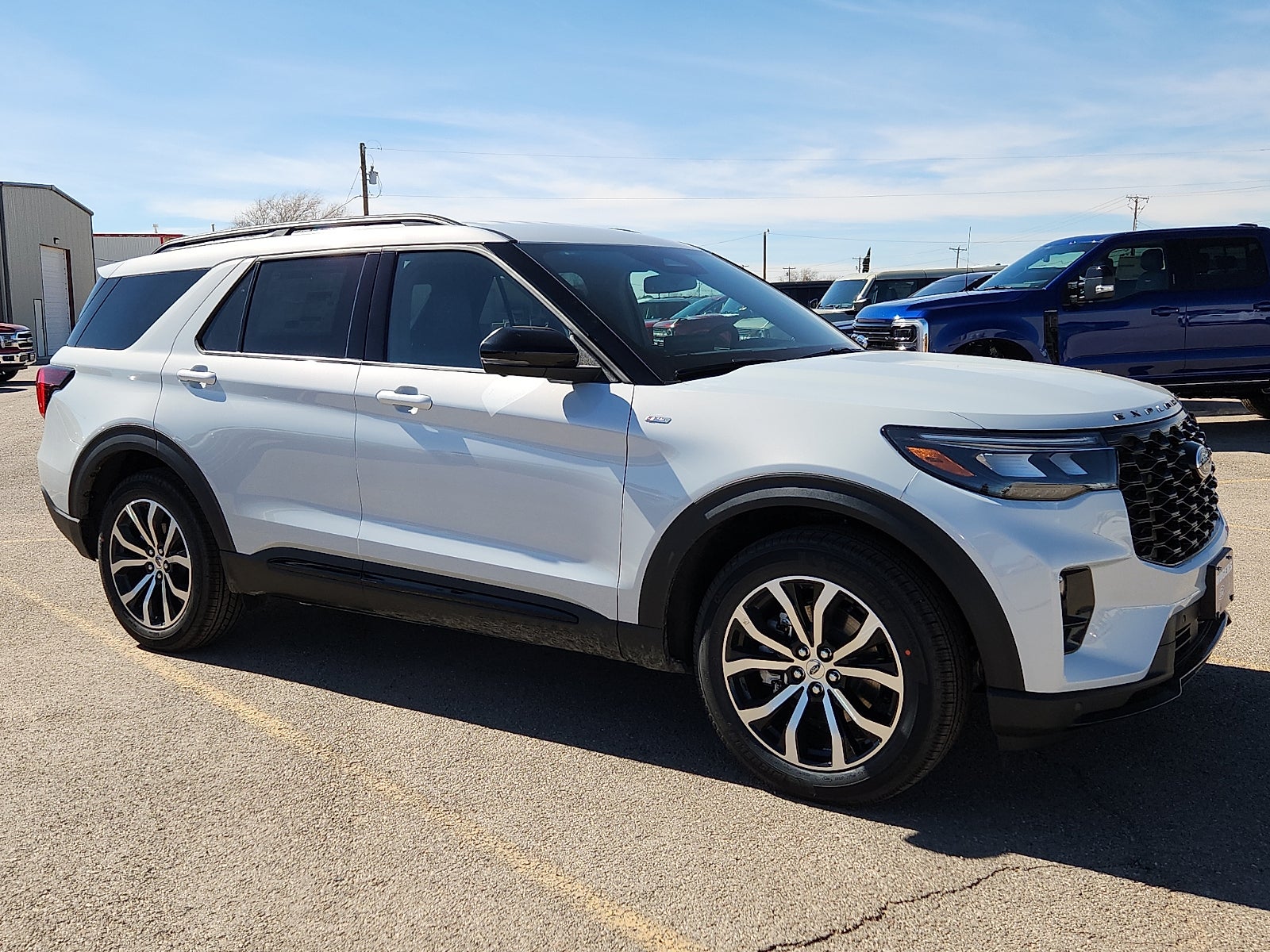 2026 Ford Explorer ST-Line