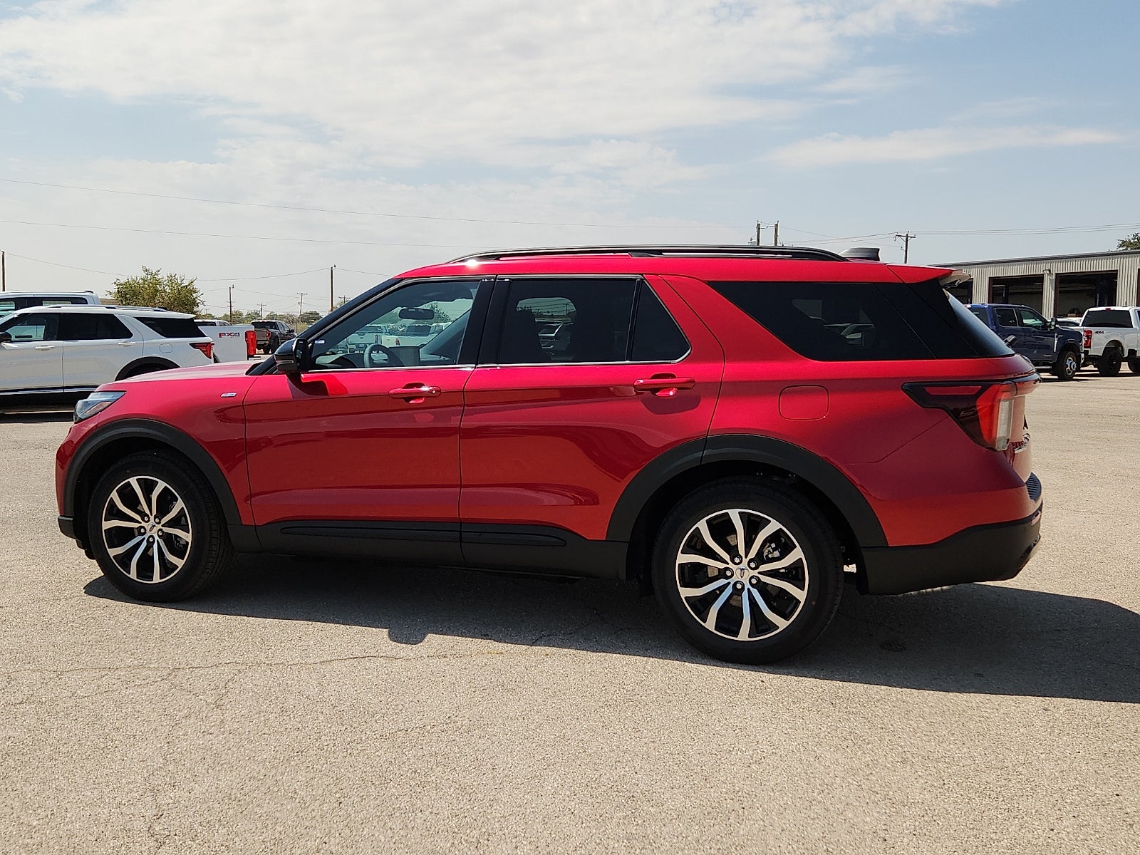 2026 Ford Explorer ST-Line