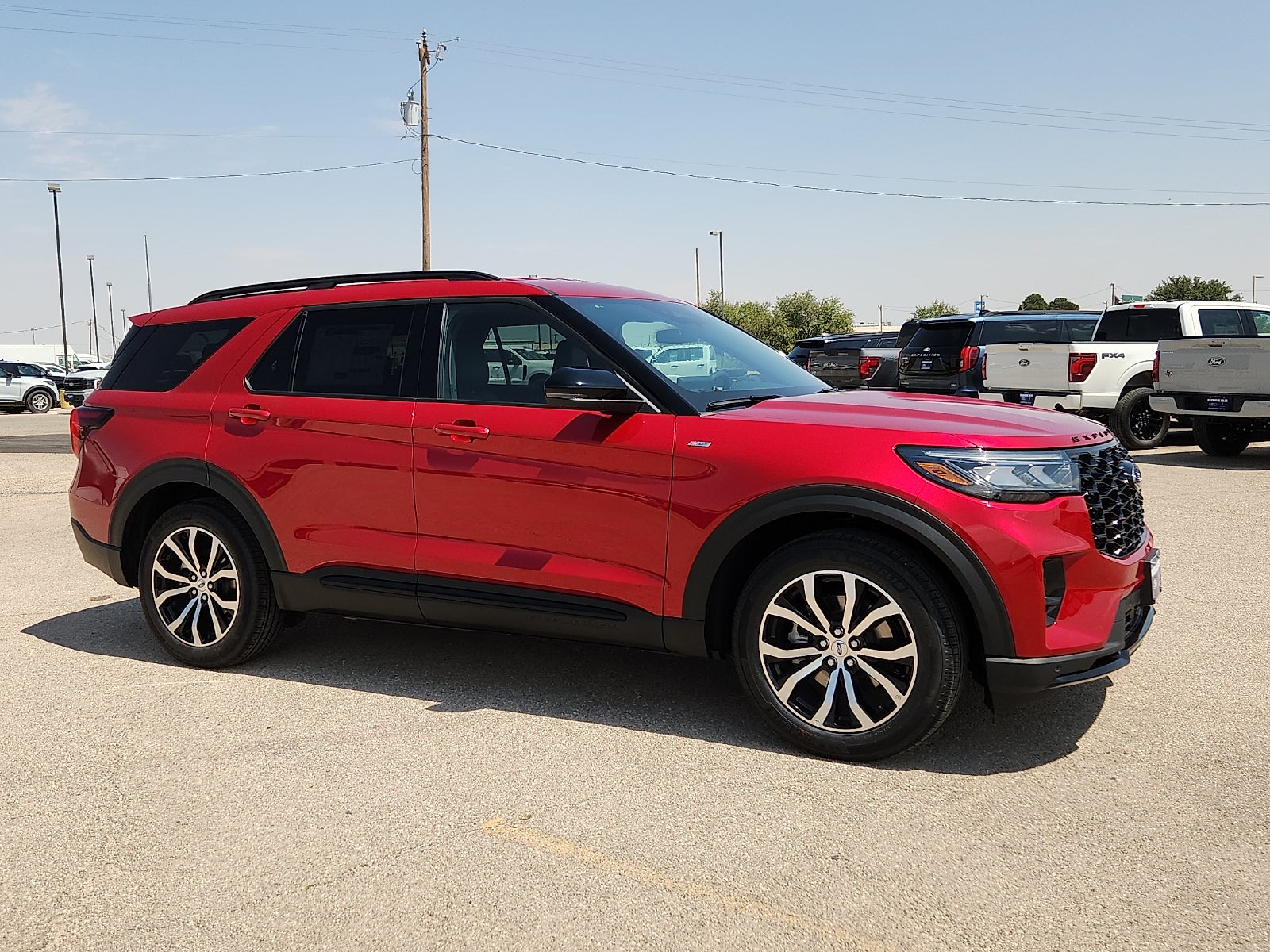 2026 Ford Explorer ST-Line