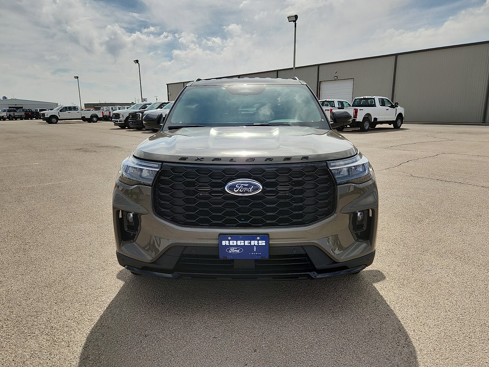 2026 Ford Explorer ST-Line